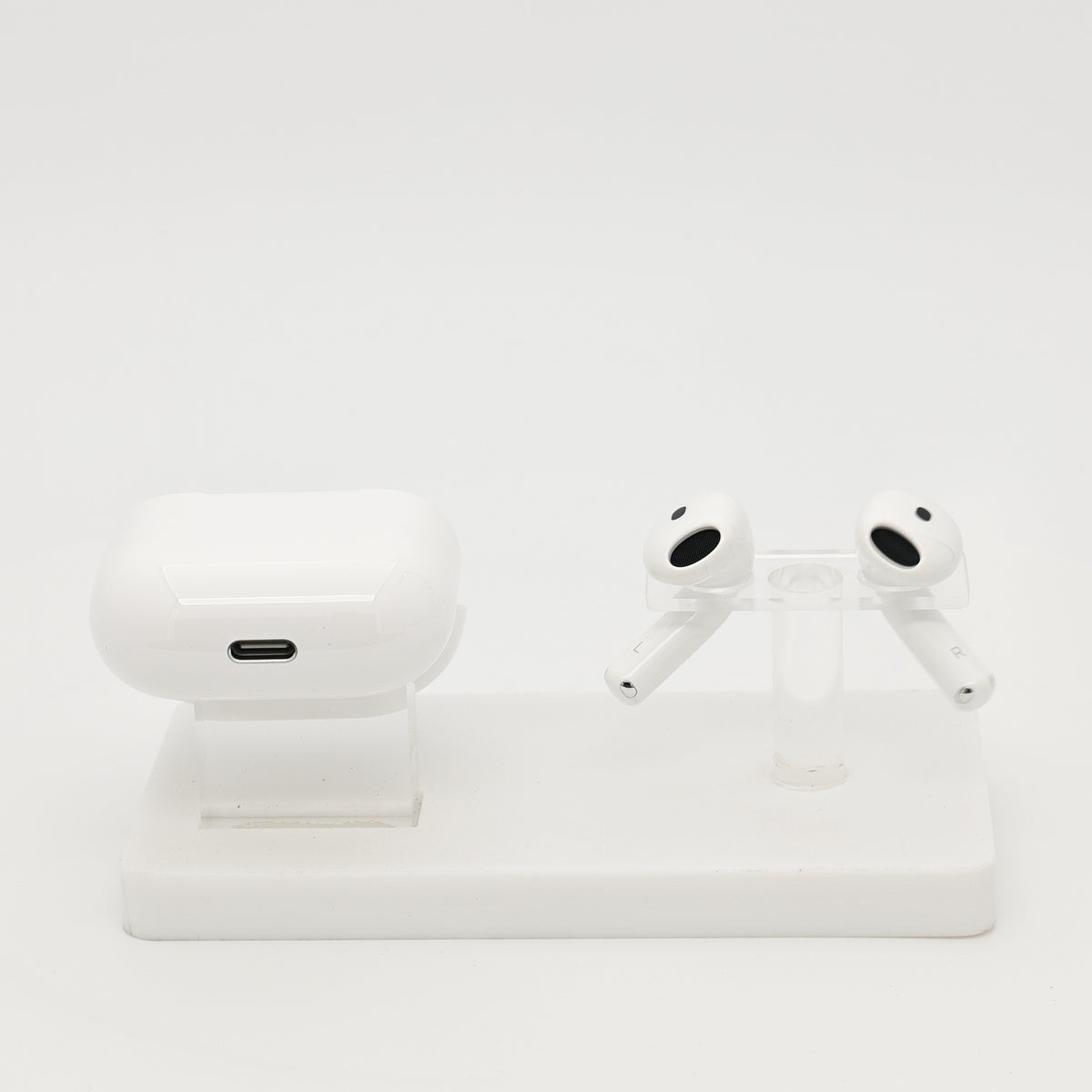 99新 Apple AirPods 5 白色