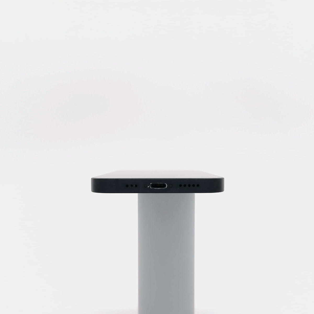 95新 Apple iPhone 13 256G 午夜色 中國大陸版