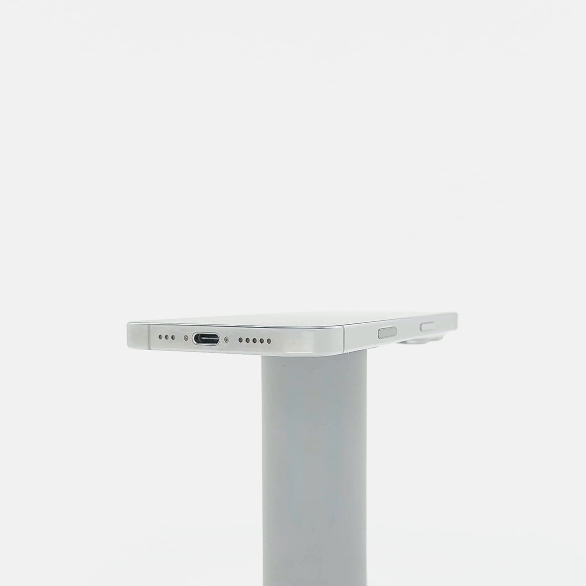 95新 Apple iPhone 16 Pro 128G 白色鈦金屬 中國大陸版