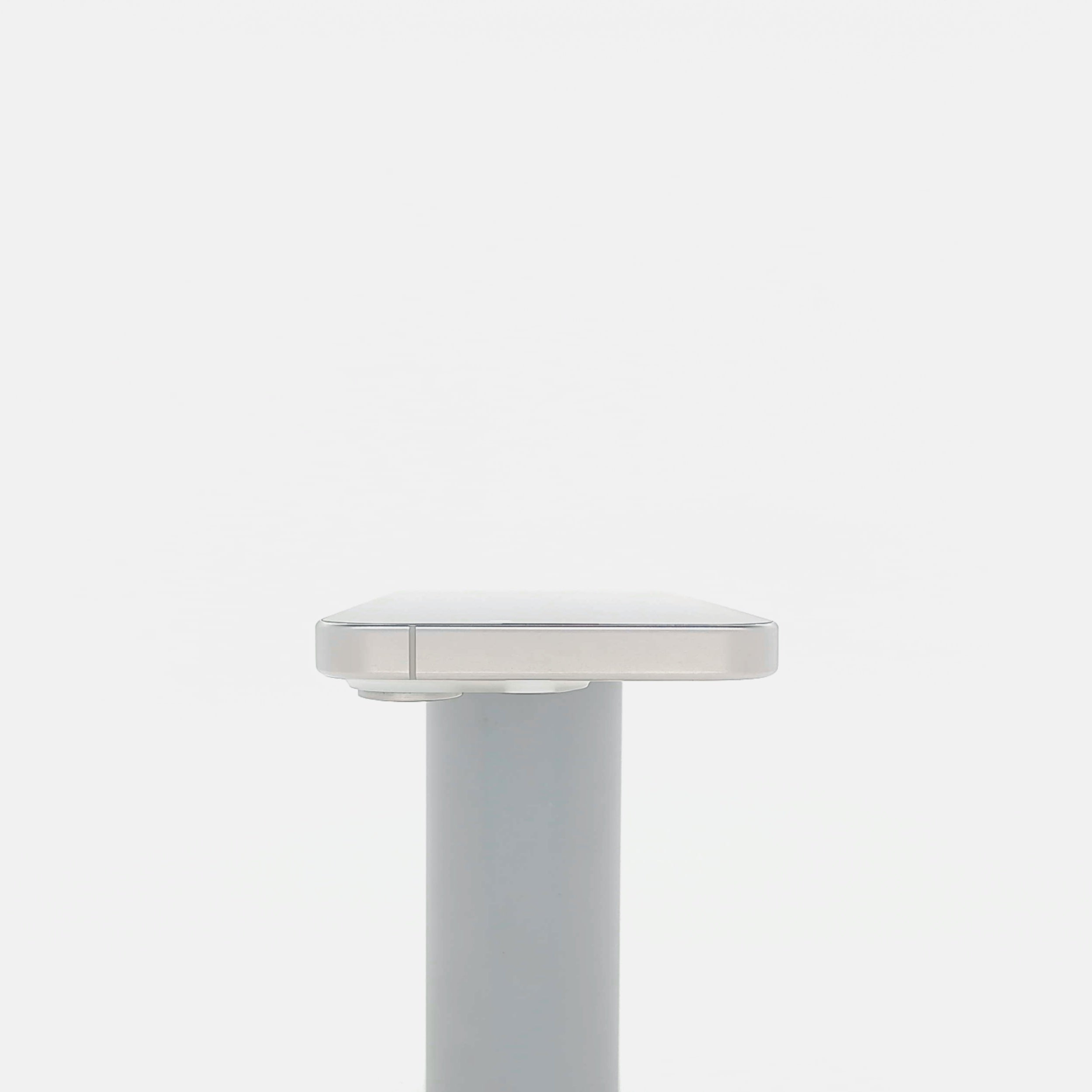 95新 Apple iPhone 15 Pro 128G 白色鈦金屬 中國大陸版