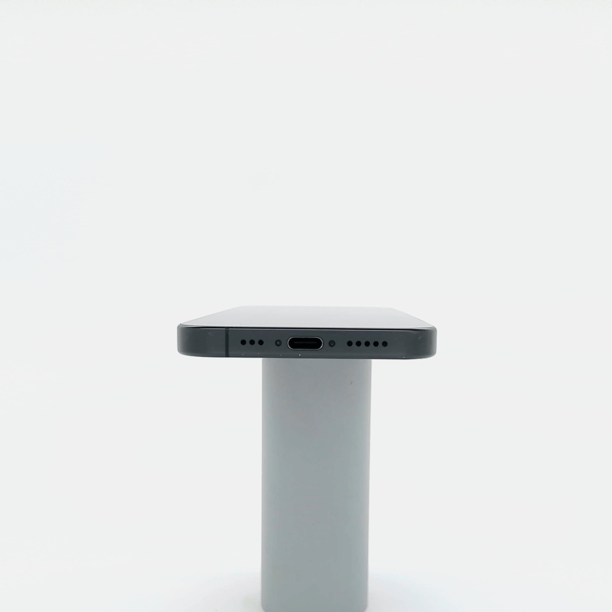 95新 Apple iPhone 16 Pro 128G 黑色鈦金屬 中國大陸版