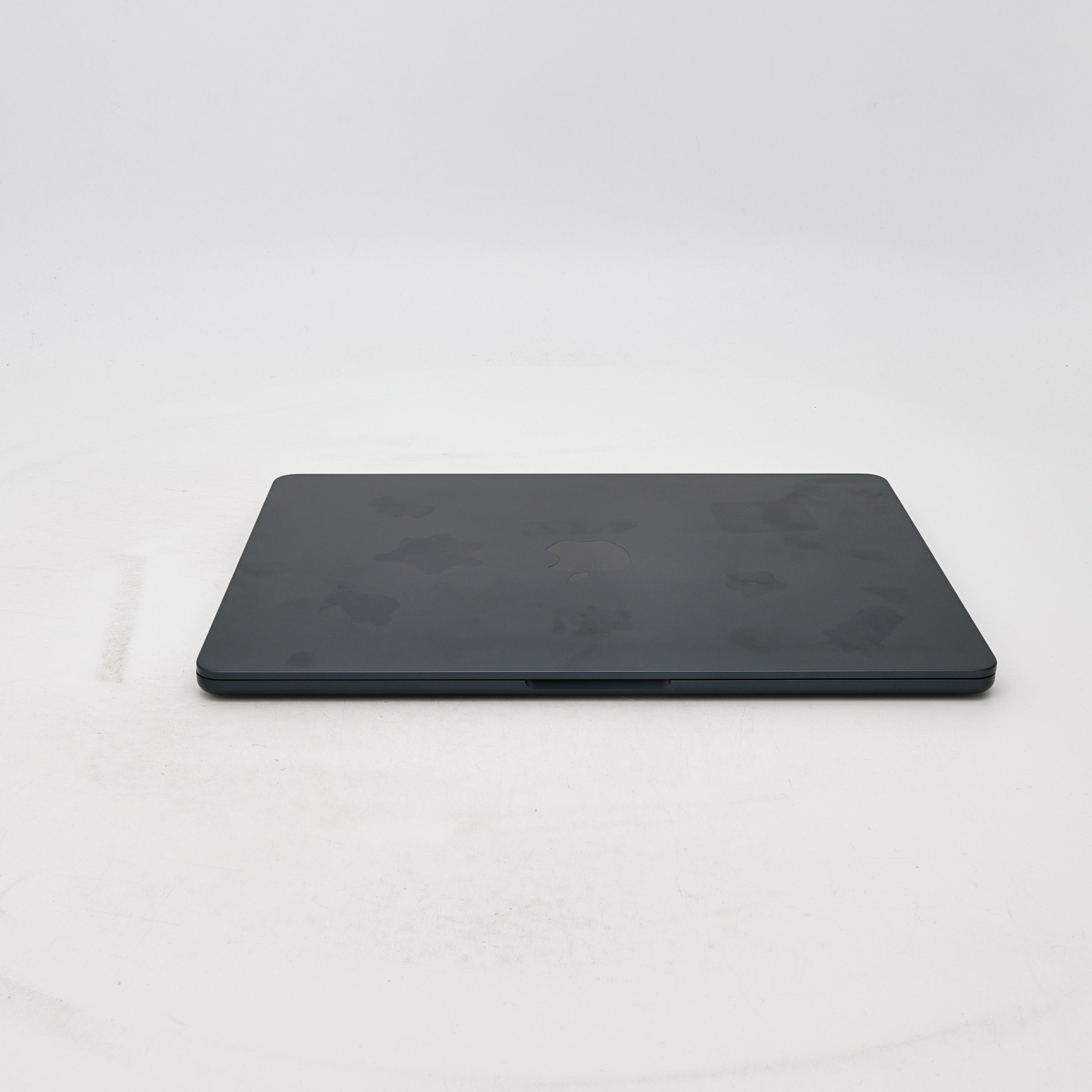 95新 Apple MacBook Air 22年 13寸 M2（8+10核） 16G RAM 256G SSD 午夜色