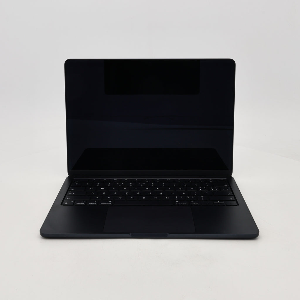 95新 Apple MacBook Air 22年 13寸 M2（8+8核） 8G RAM 256G SSD 午夜色