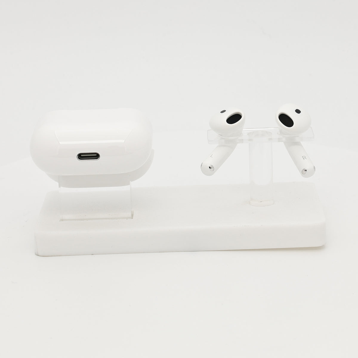 99新 Apple AirPods 5 白色