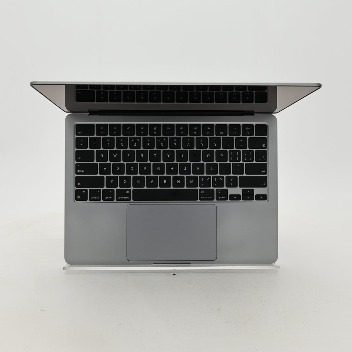 95新 Apple MacBook Air 22年 13寸 M2（8+8核） 16G RAM 256G SSD 深空灰色