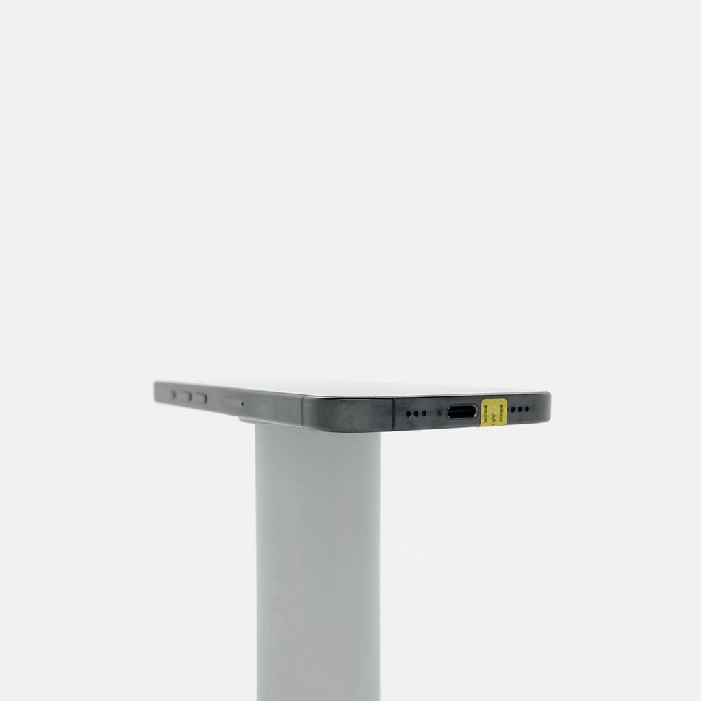 95新 Apple iPhone 15 Pro 128G 黑色鈦金屬 中國大陸版