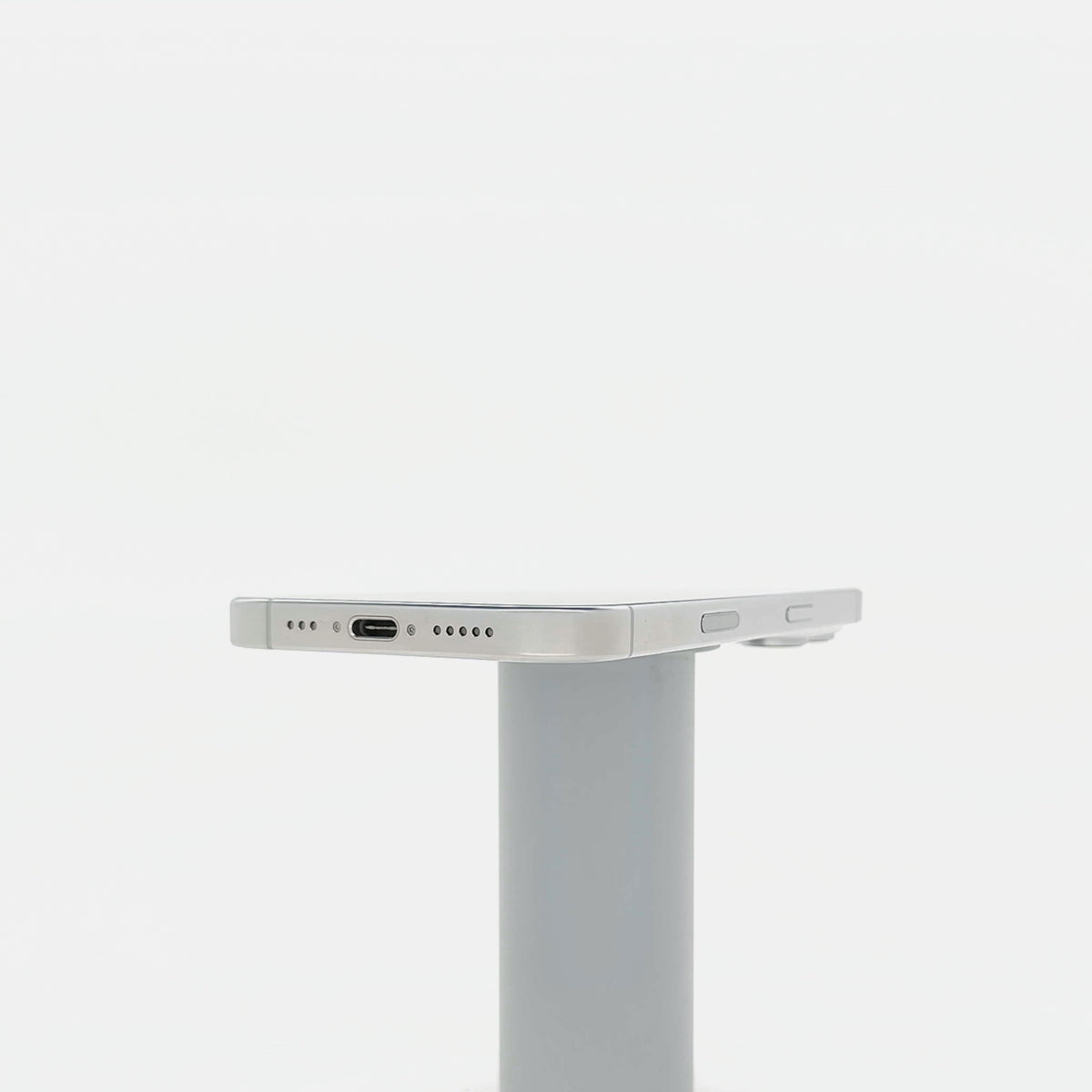 95新 Apple iPhone 16 Pro 128G 白色鈦金屬 中國大陸版