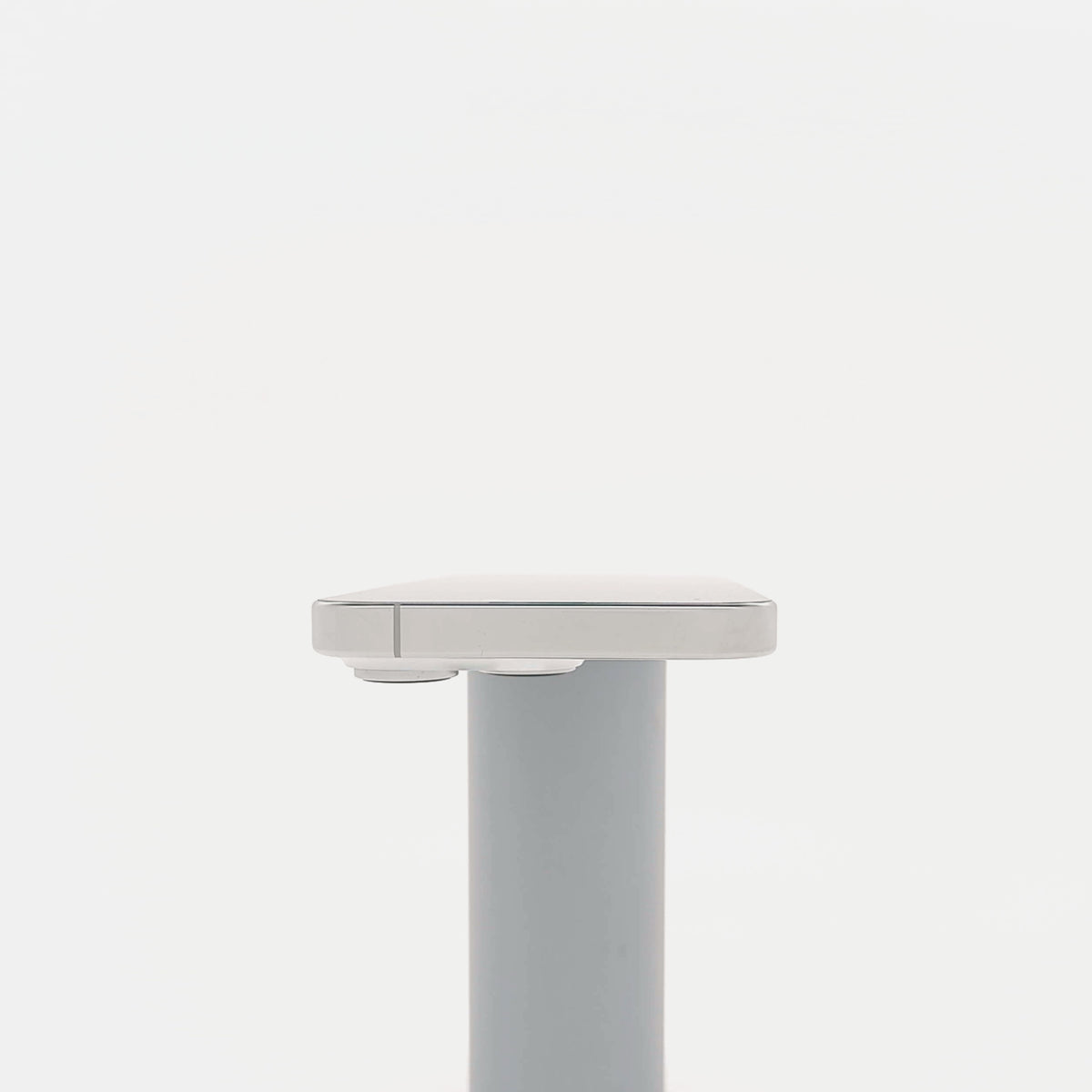 95新 Apple iPhone 16 Pro 128G 白色鈦金屬 中國大陸版