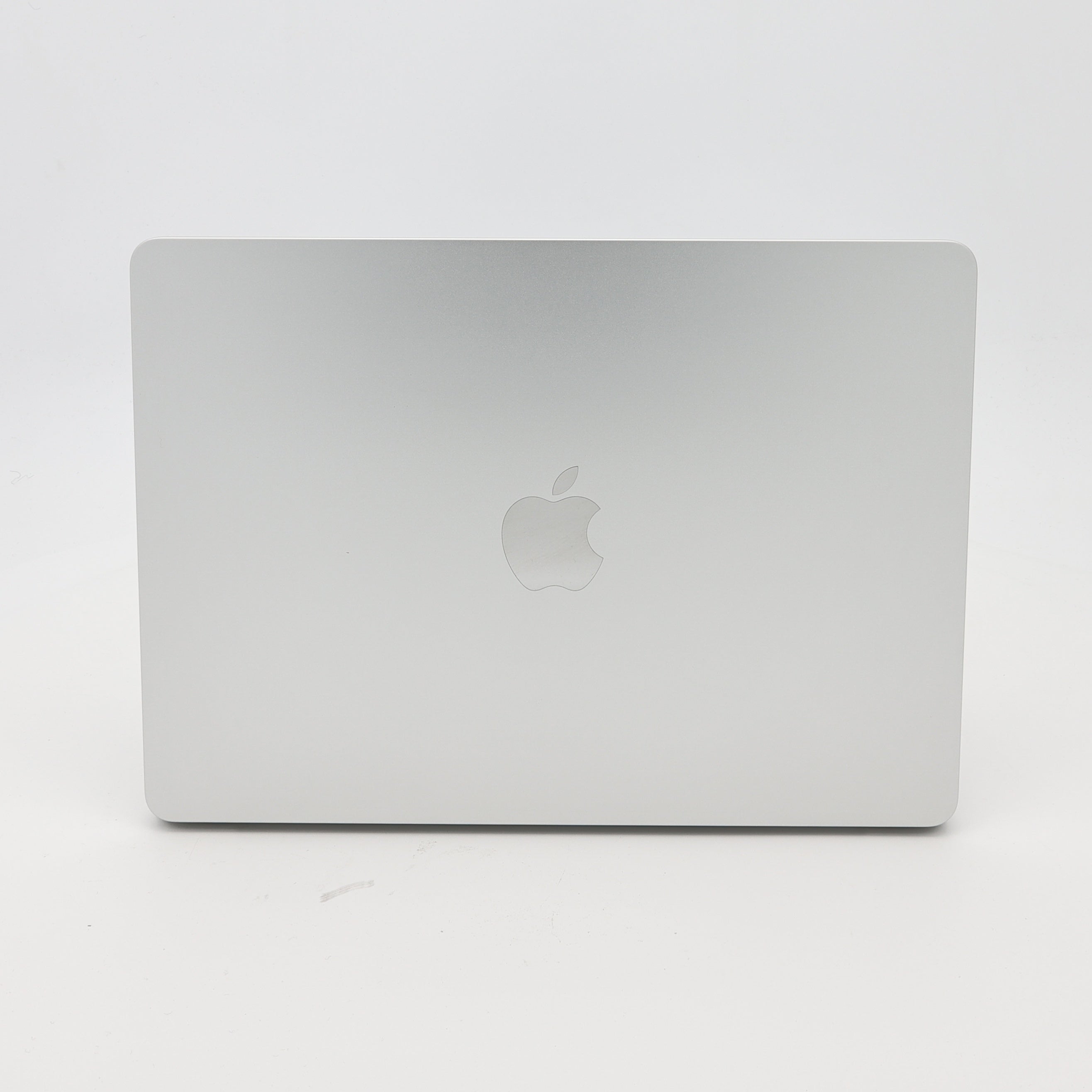 95新 Apple MacBook Air 22年 13寸 M2（8+10核） 8G RAM 512G SSD 銀色