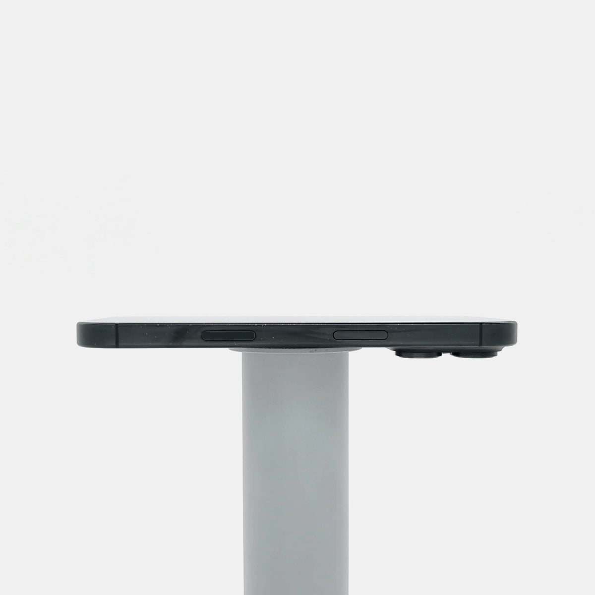 95新 Apple iPhone 16 Pro 128G 黑色鈦金屬 中國大陸版