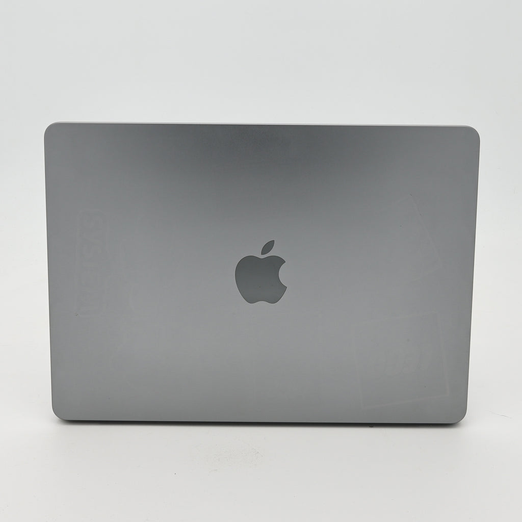 95新 Apple MacBook Air 22年 13寸 M2（8+8核） 8G RAM 256G SSD 深空灰色