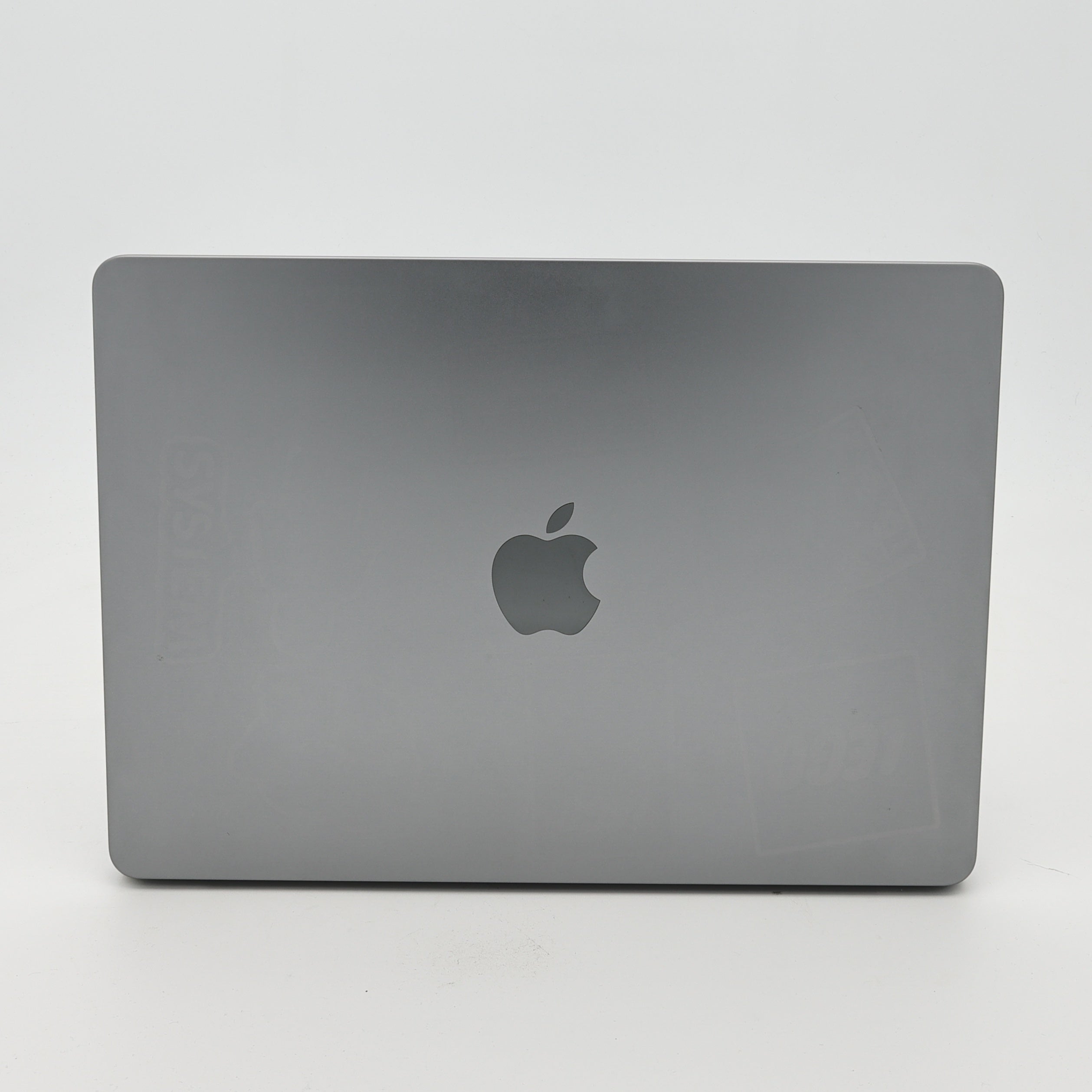 95新 Apple MacBook Air 22年 13寸 M2（8+8核） 8G RAM 256G SSD 深空灰色