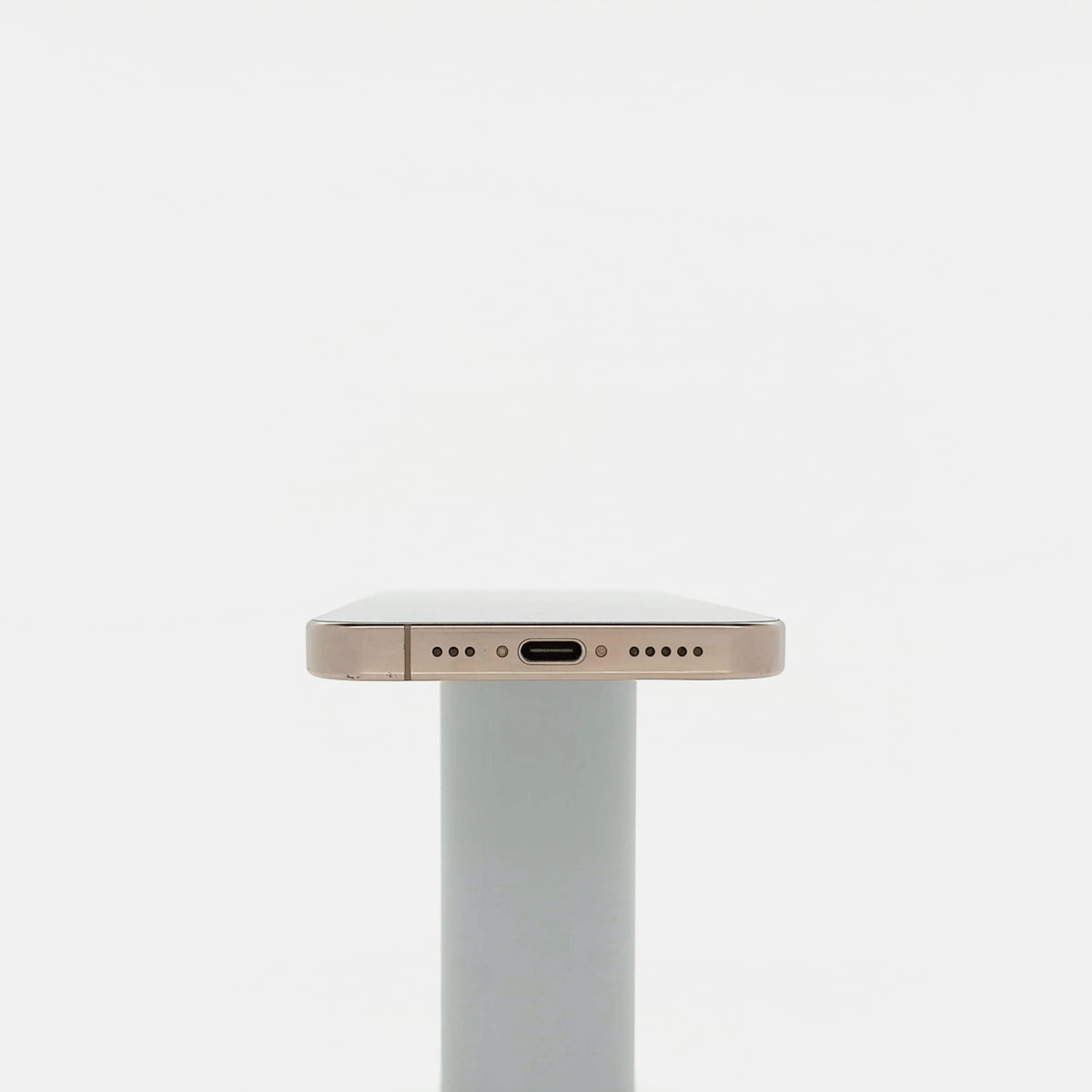 95新 Apple iPhone 16 Pro 128G 沙漠色鈦金屬 中國大陸版
