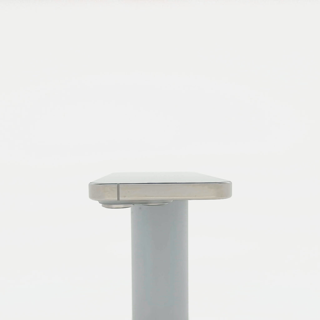 95新 Apple iPhone 16 Pro 128G 原色鈦金屬 中國大陸版