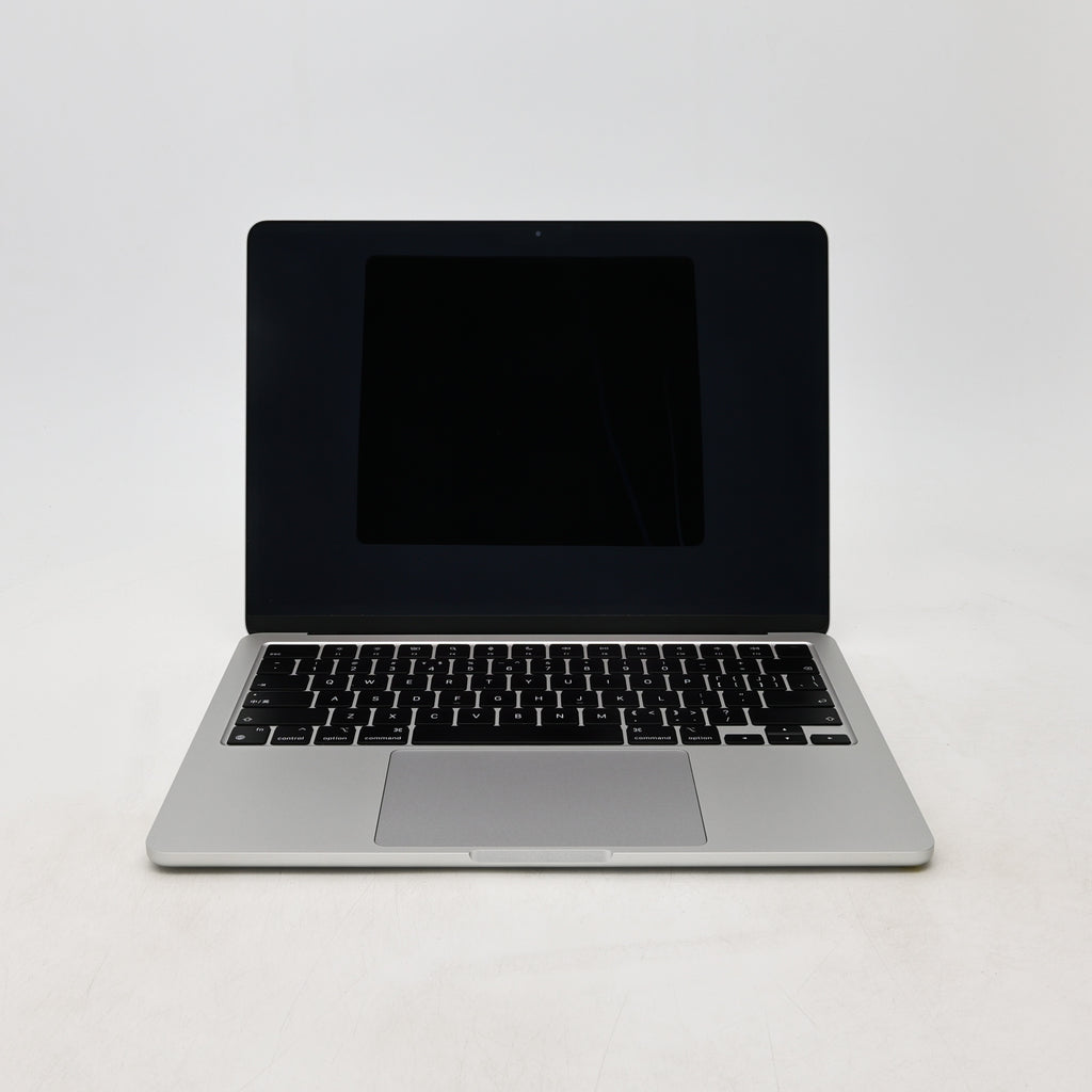 95新 Apple MacBook Air 22年 13寸 M2（8+10核） 8G RAM 512G SSD 銀色
