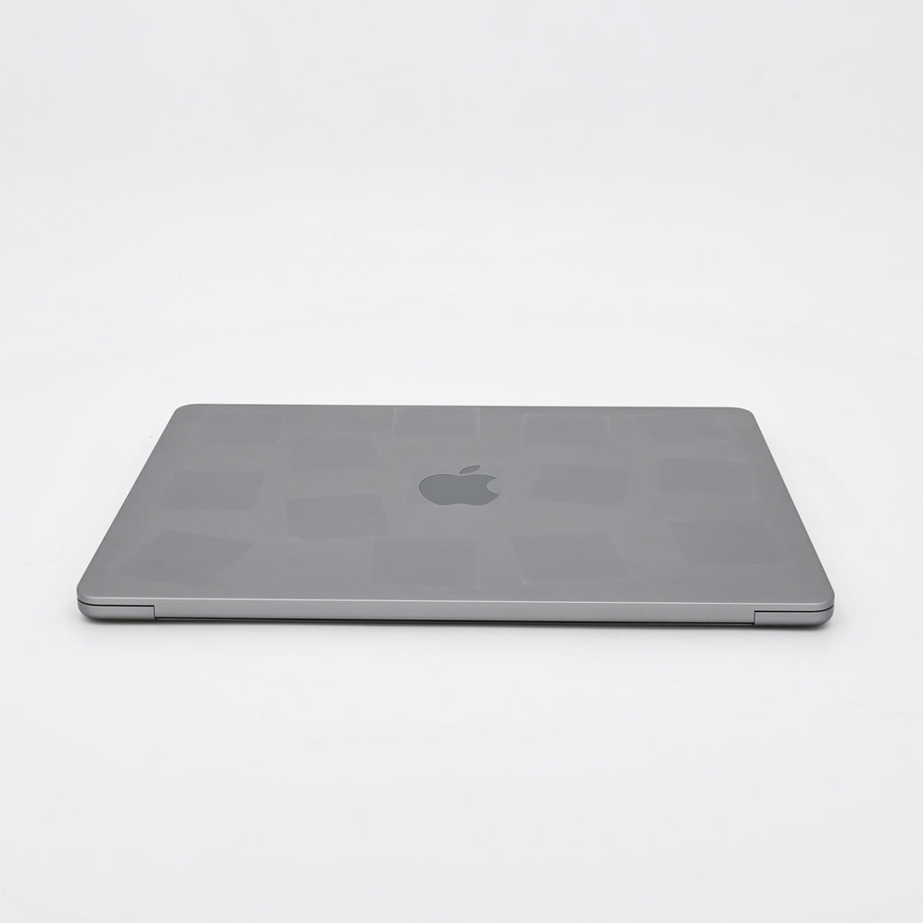 95新 Apple MacBook Air 22年 13寸 M2（8+10核） 8G RAM 512G SSD 深空灰色