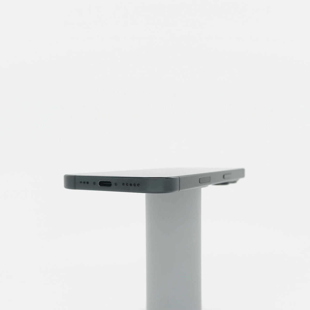 95新 Apple iPhone 16 Pro 256G 黑色鈦金屬 中國大陸版