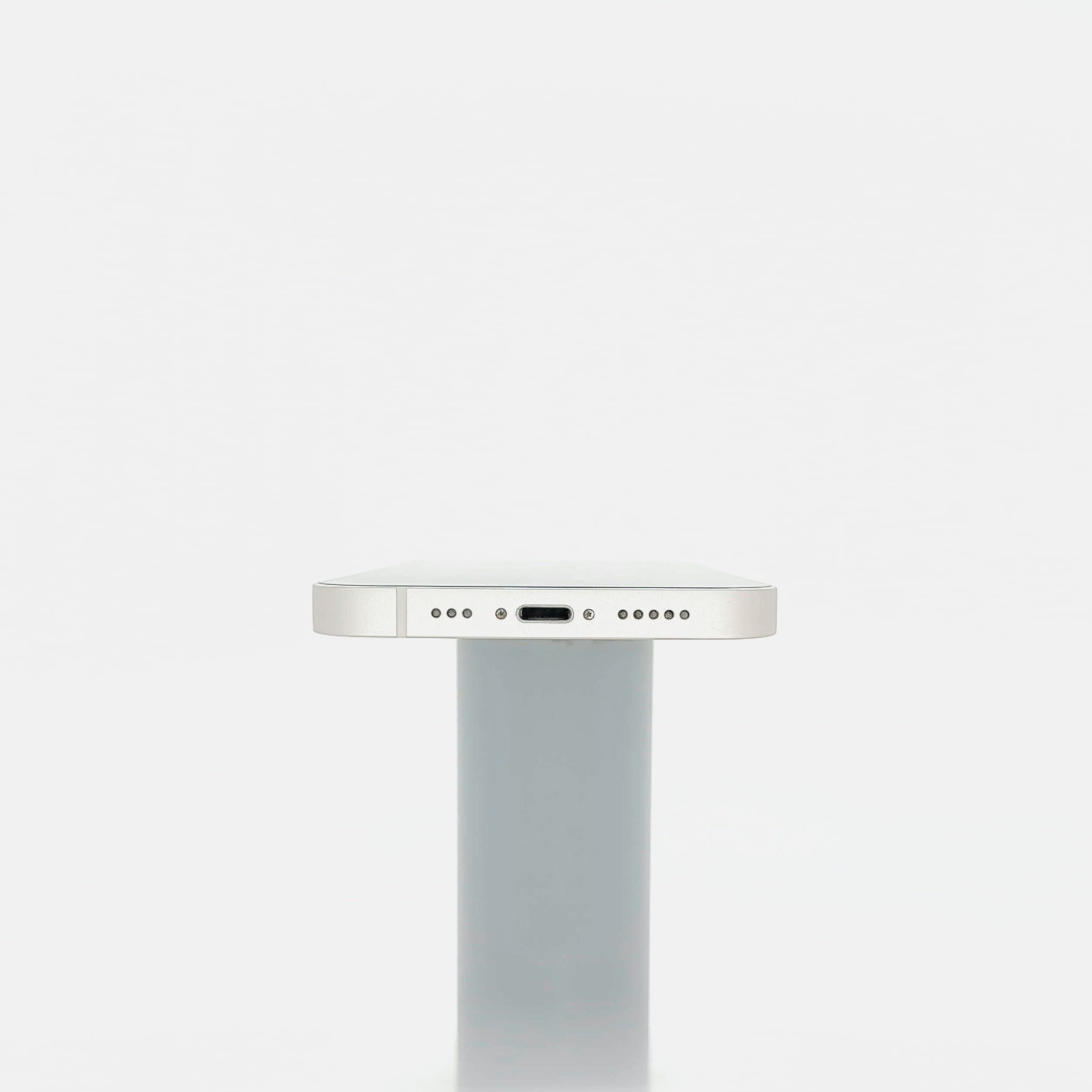 95新 Apple iPhone 13 128G 星光色 中國大陸版