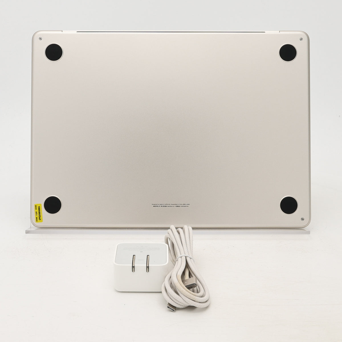95新 Apple MacBook Air 22年 13寸 M2（8+10核） 8G RAM 512G SSD 星光色