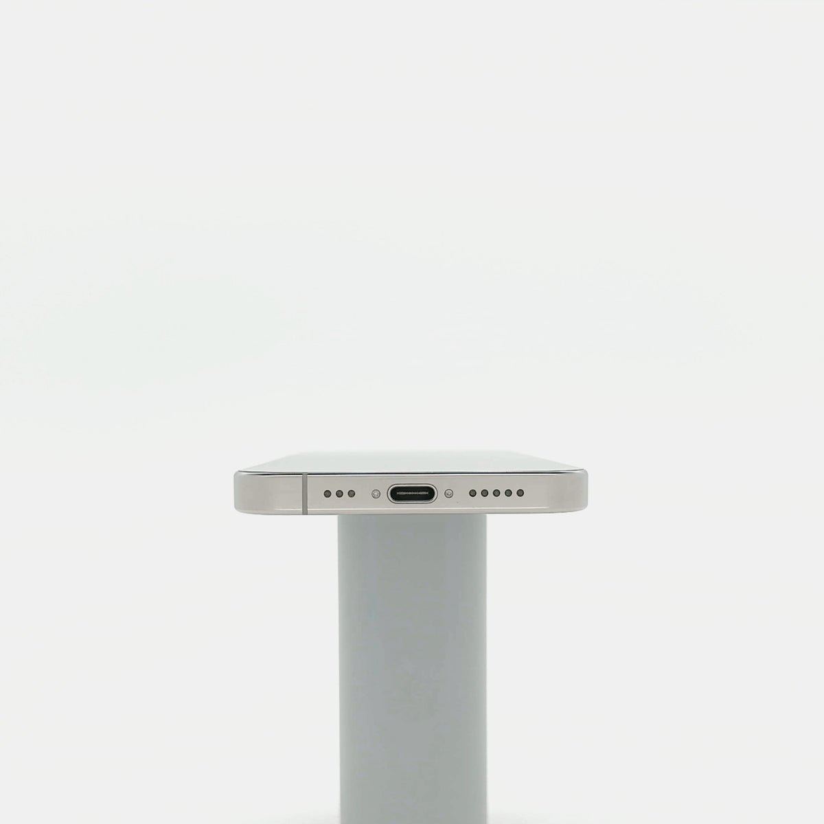 95新 Apple iPhone 16 Pro 256G 原色鈦金屬 中國大陸展示機