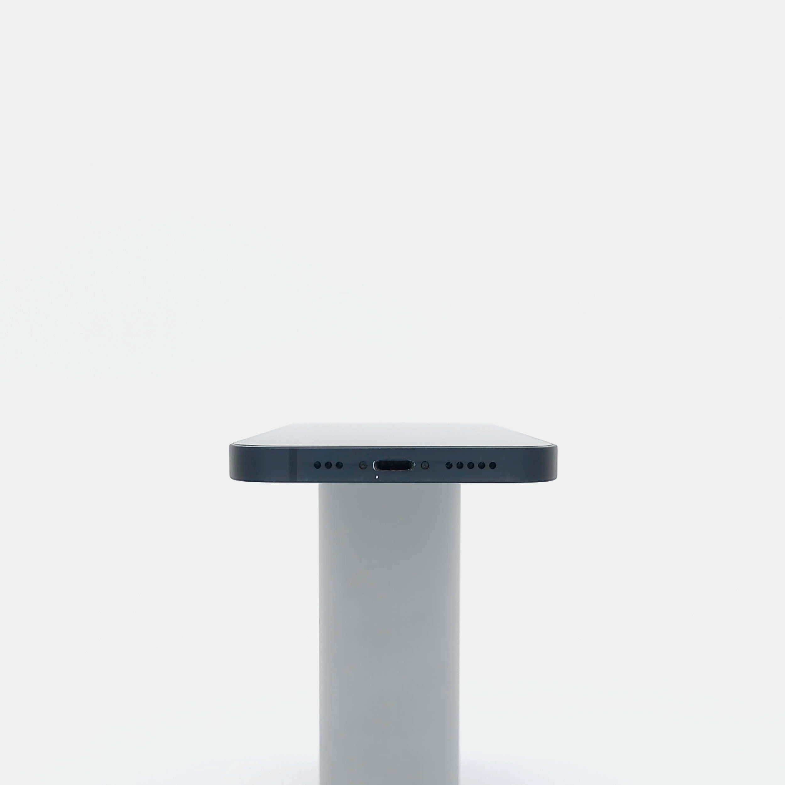 95新 Apple iPhone 13 256G 午夜色 中國大陸版