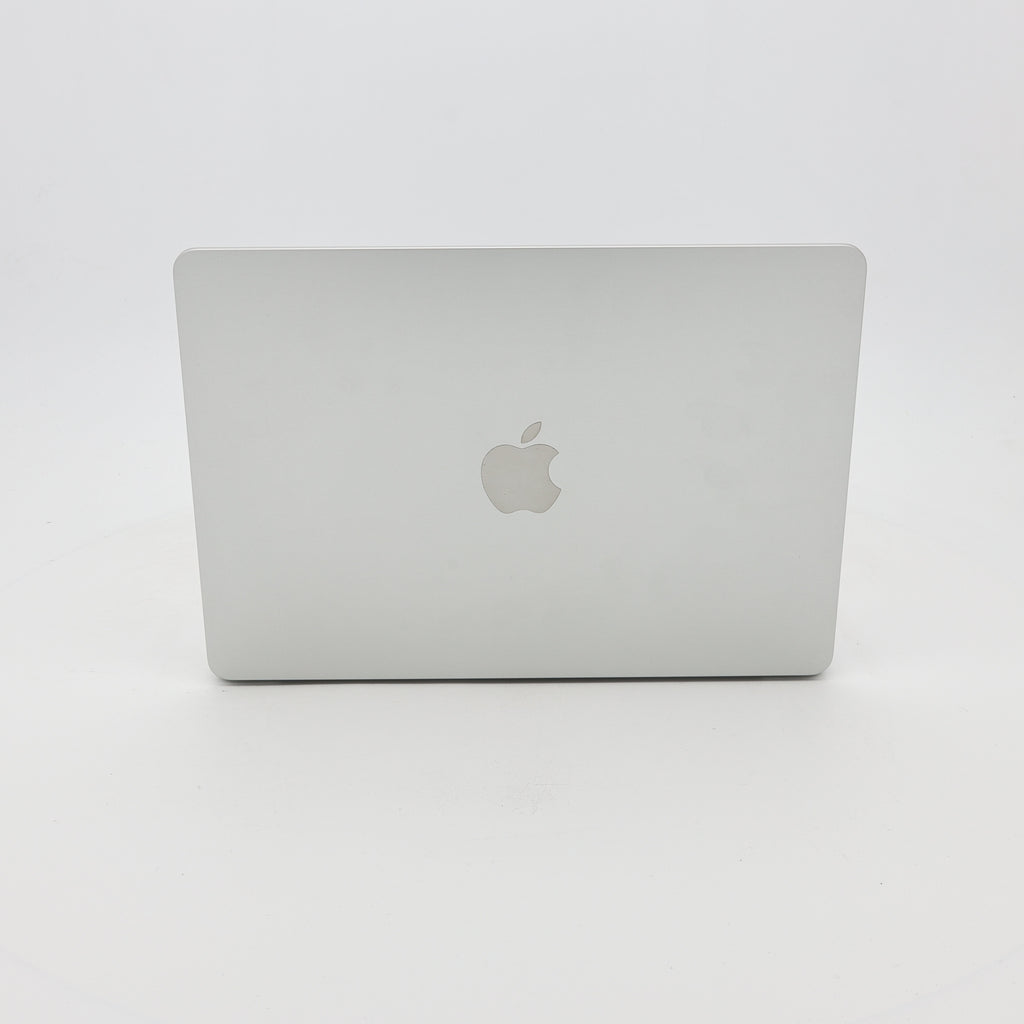 95新 Apple MacBook Air 22年 13寸 M2（8+10核） 8G RAM 512G SSD 銀色