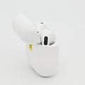 99新 Apple AirPods 5 白色