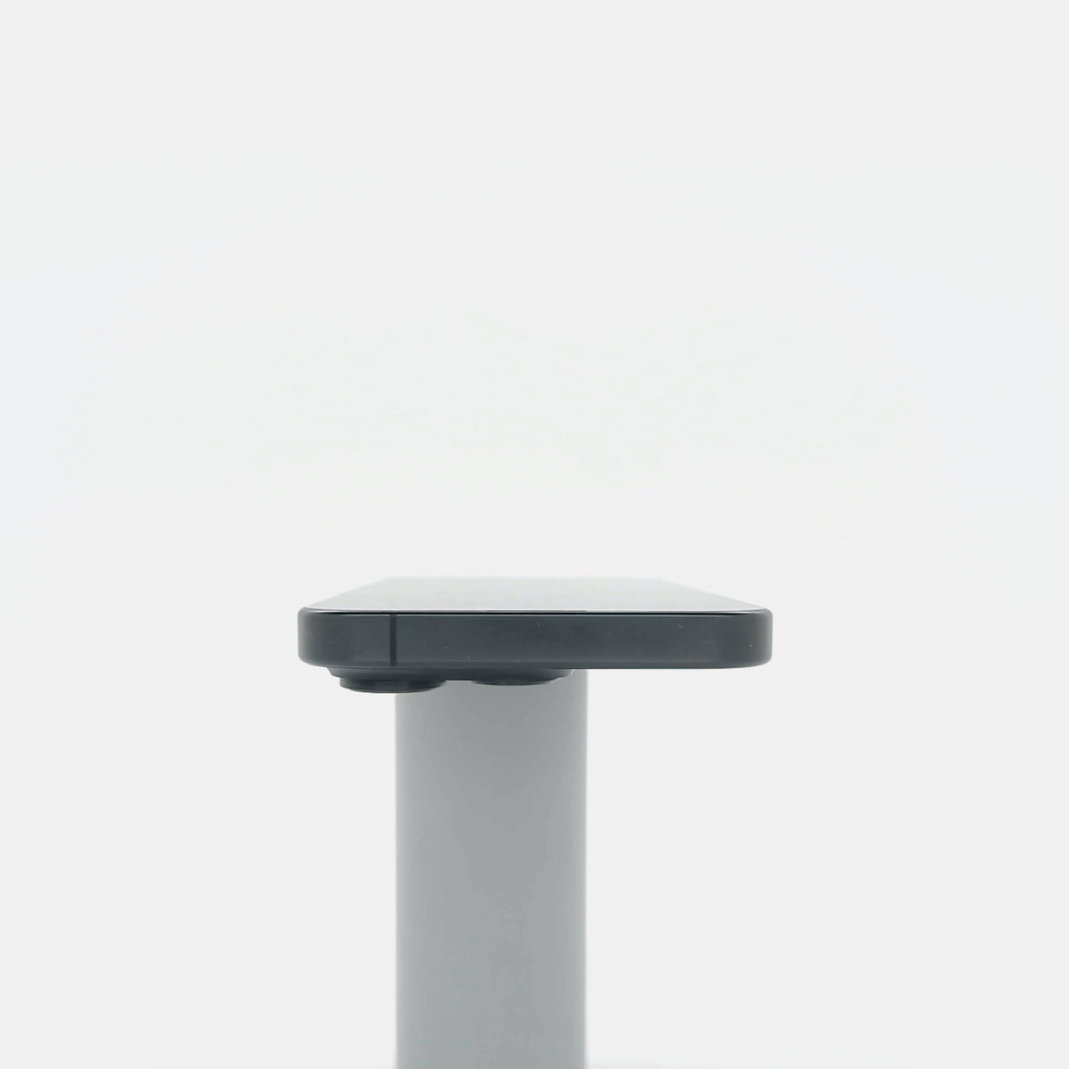 95新 Apple iPhone 16 Pro 128G 黑色鈦金屬 中國大陸版