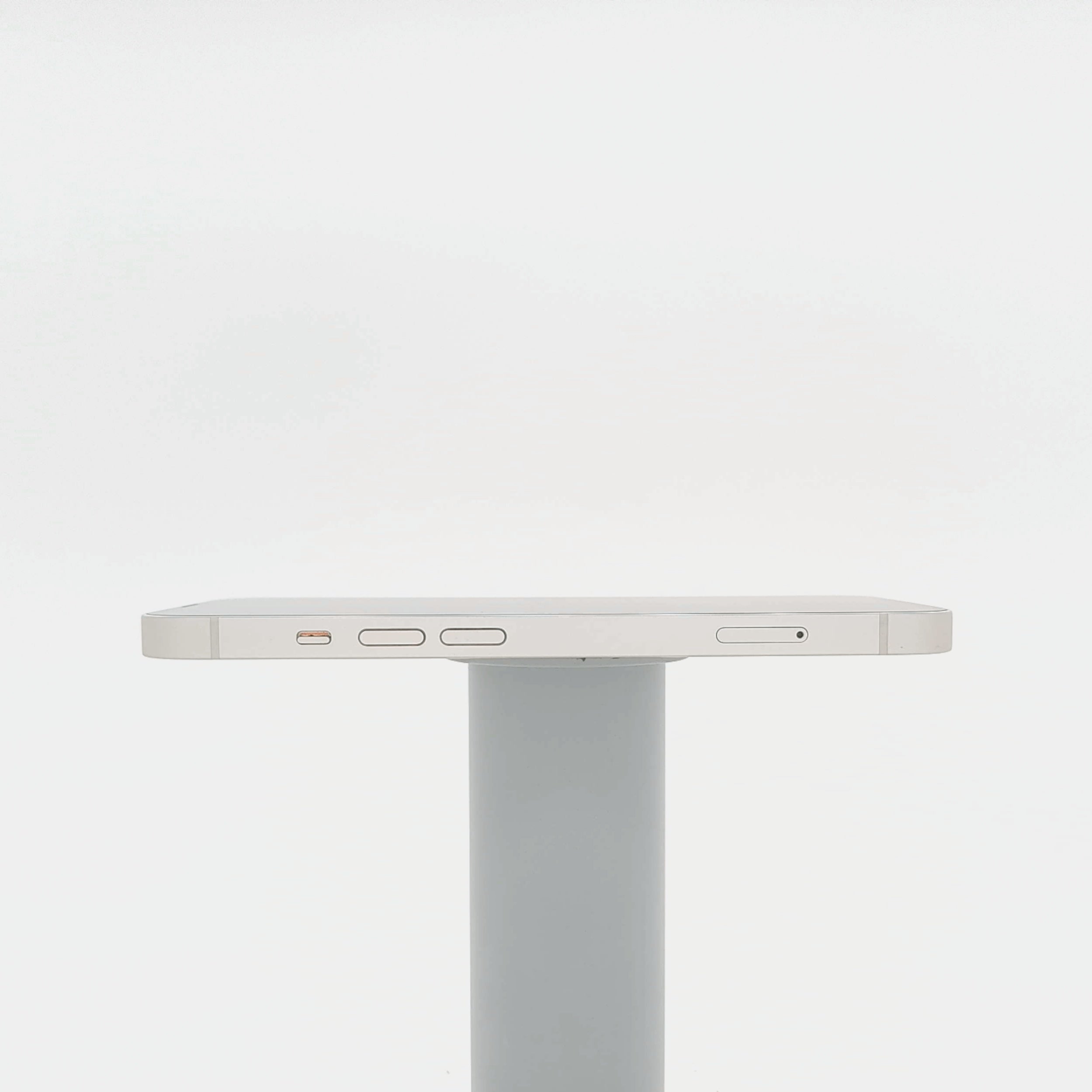 95新 Apple iPhone 13 128G 星光色 中國大陸版