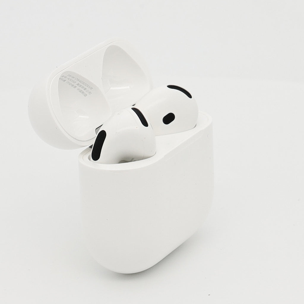 99新 Apple AirPods 4 (不支持主動降噪) 白色