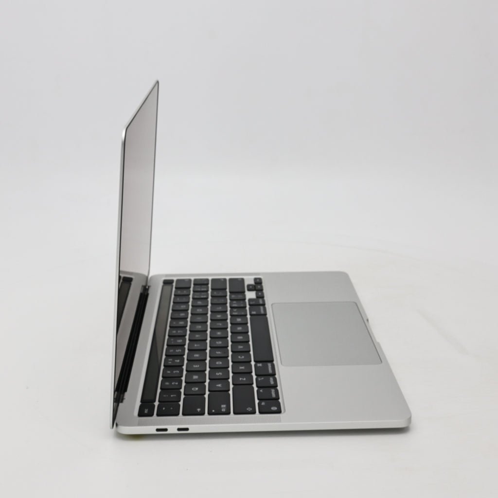 95新 Apple MacBook Pro 22年 13寸 M2（8+10核） 8G RAM 512G SSD 銀色