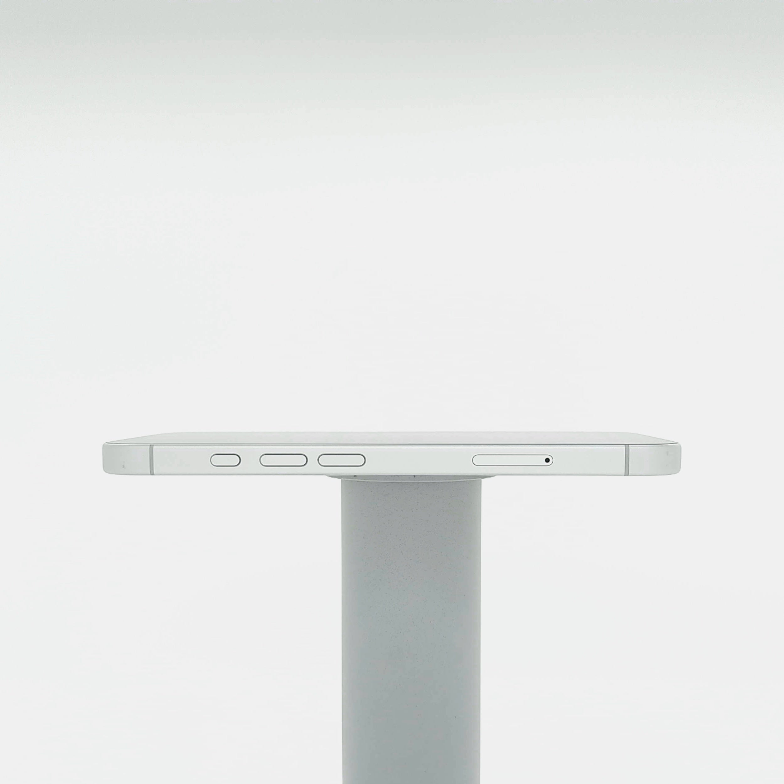 95新 Apple iPhone 16 256G 白色 中國大陸版
