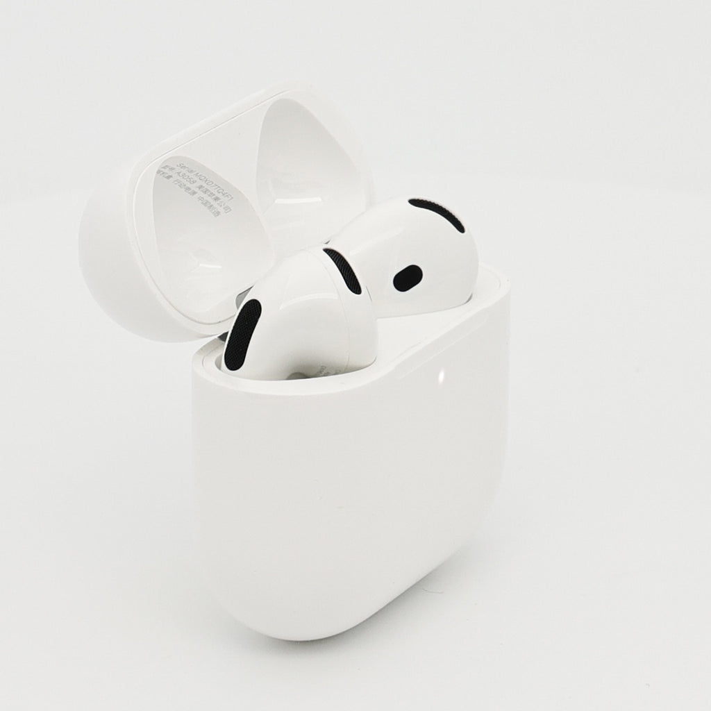 99新 Apple AirPods 4 (不支持主動降噪) 白色
