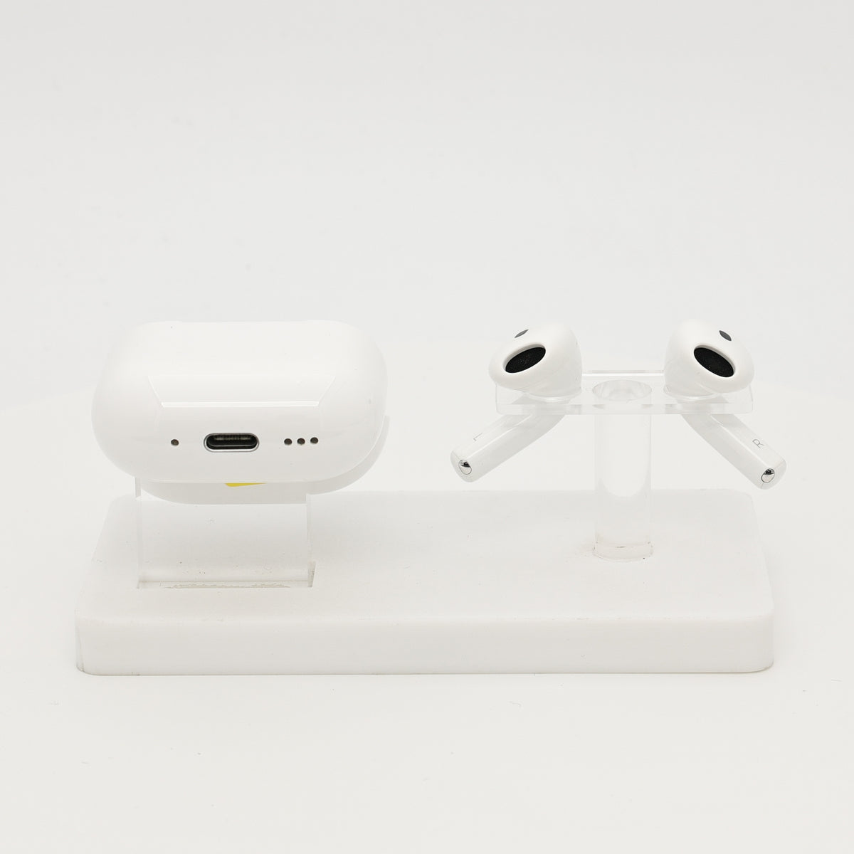 99新 Apple AirPods 4 (支持主動降噪) 白色