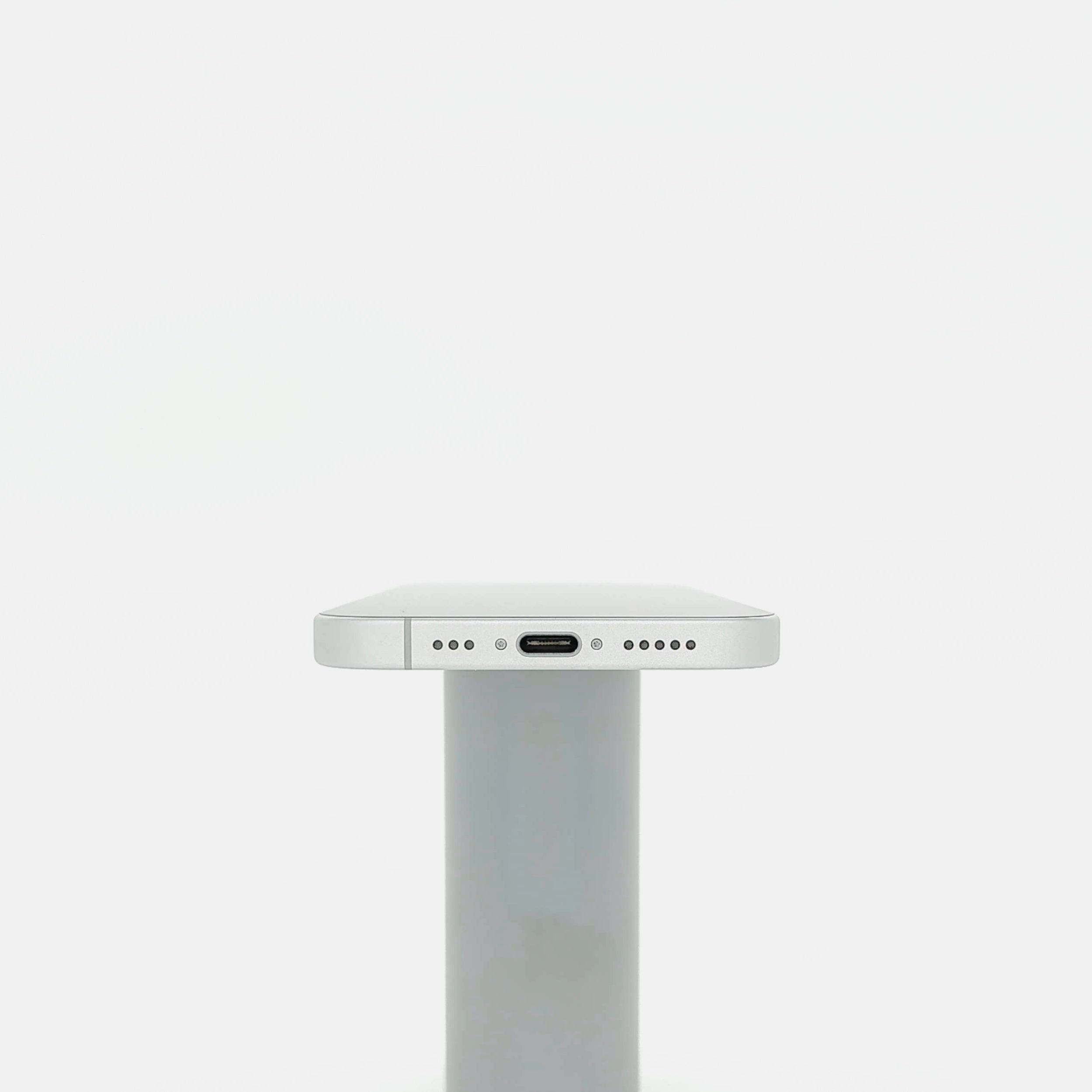 95新 Apple iPhone 16 256G 白色 中國大陸版