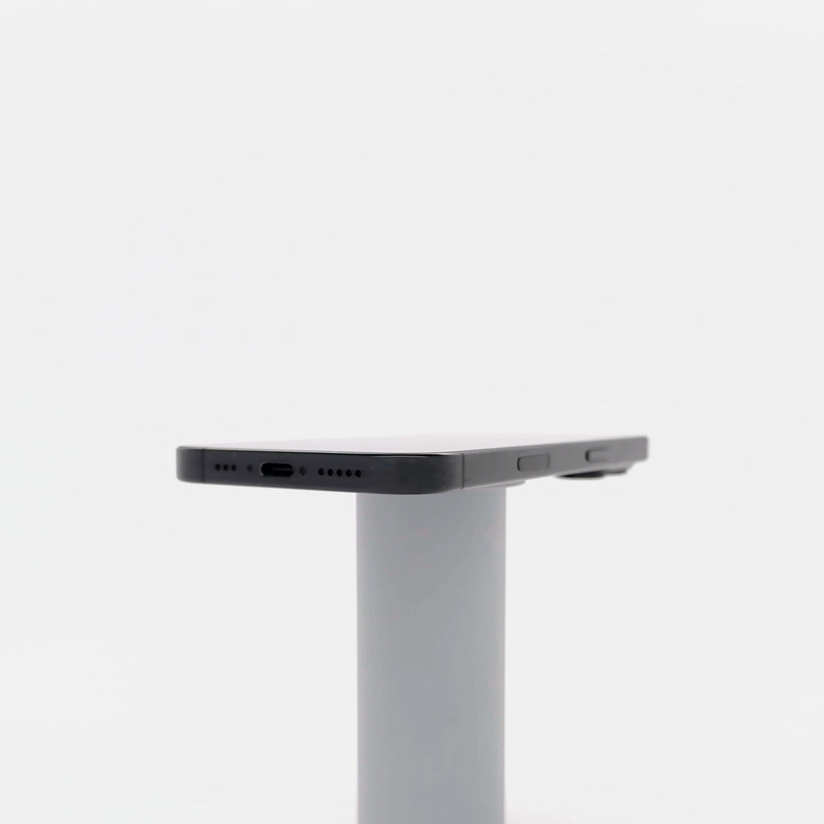 99新 Apple iPhone 16 Pro 128G 黑色鈦金屬 中國大陸版