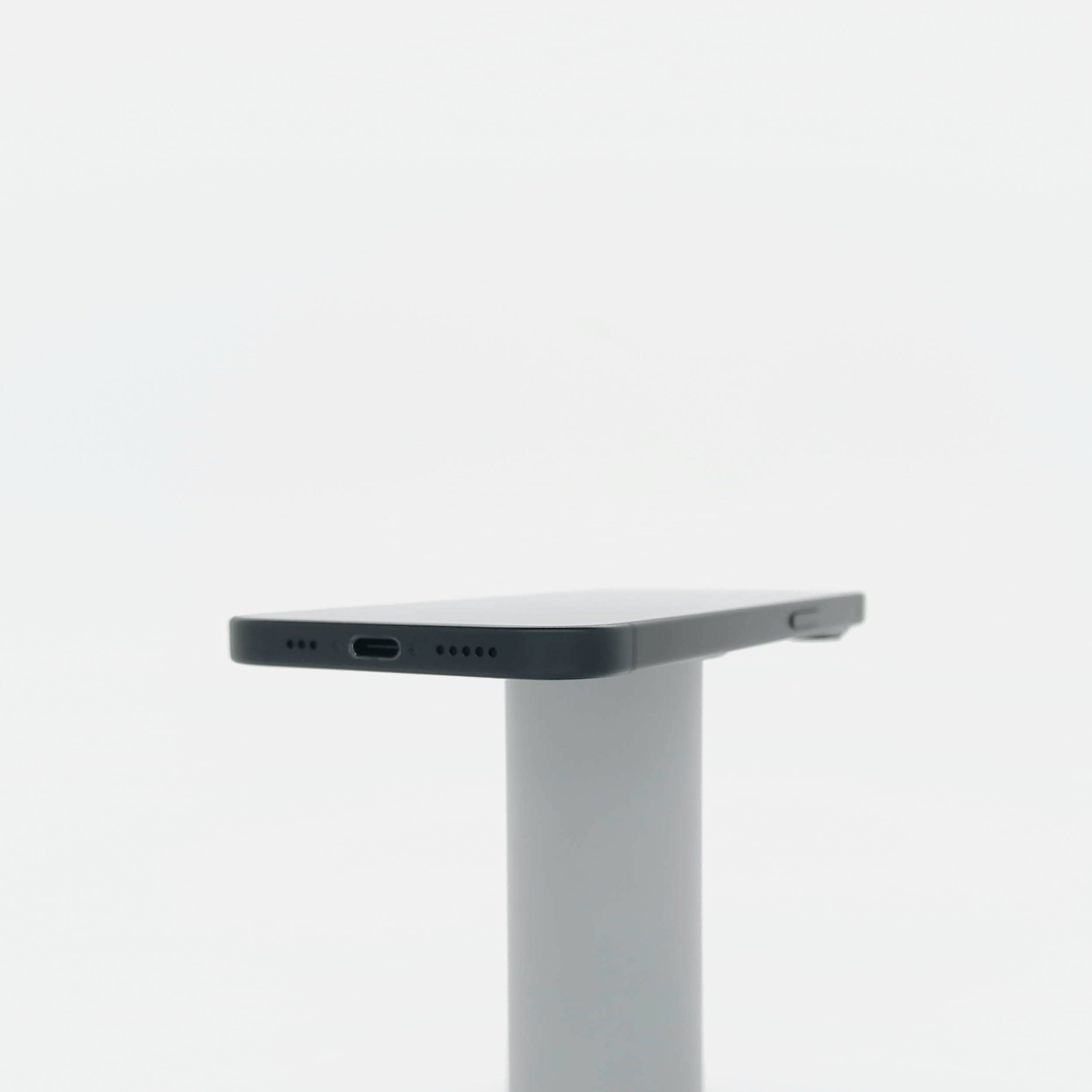 95新 Apple iPhone 15 128G 黑色 中國大陸版
