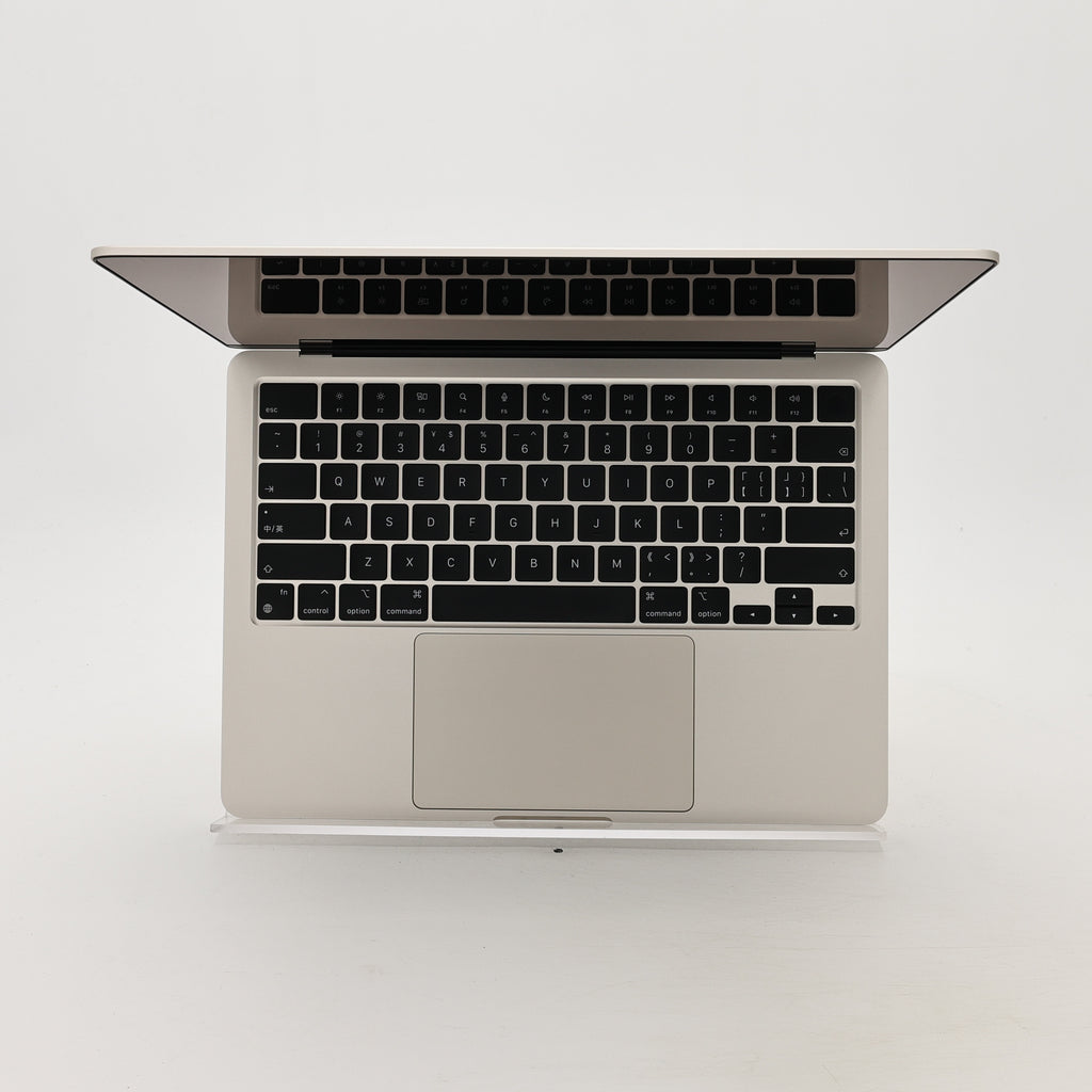 95新 Apple MacBook Air 22年 13寸 M2（8+10核） 8G RAM 512G SSD 星光色