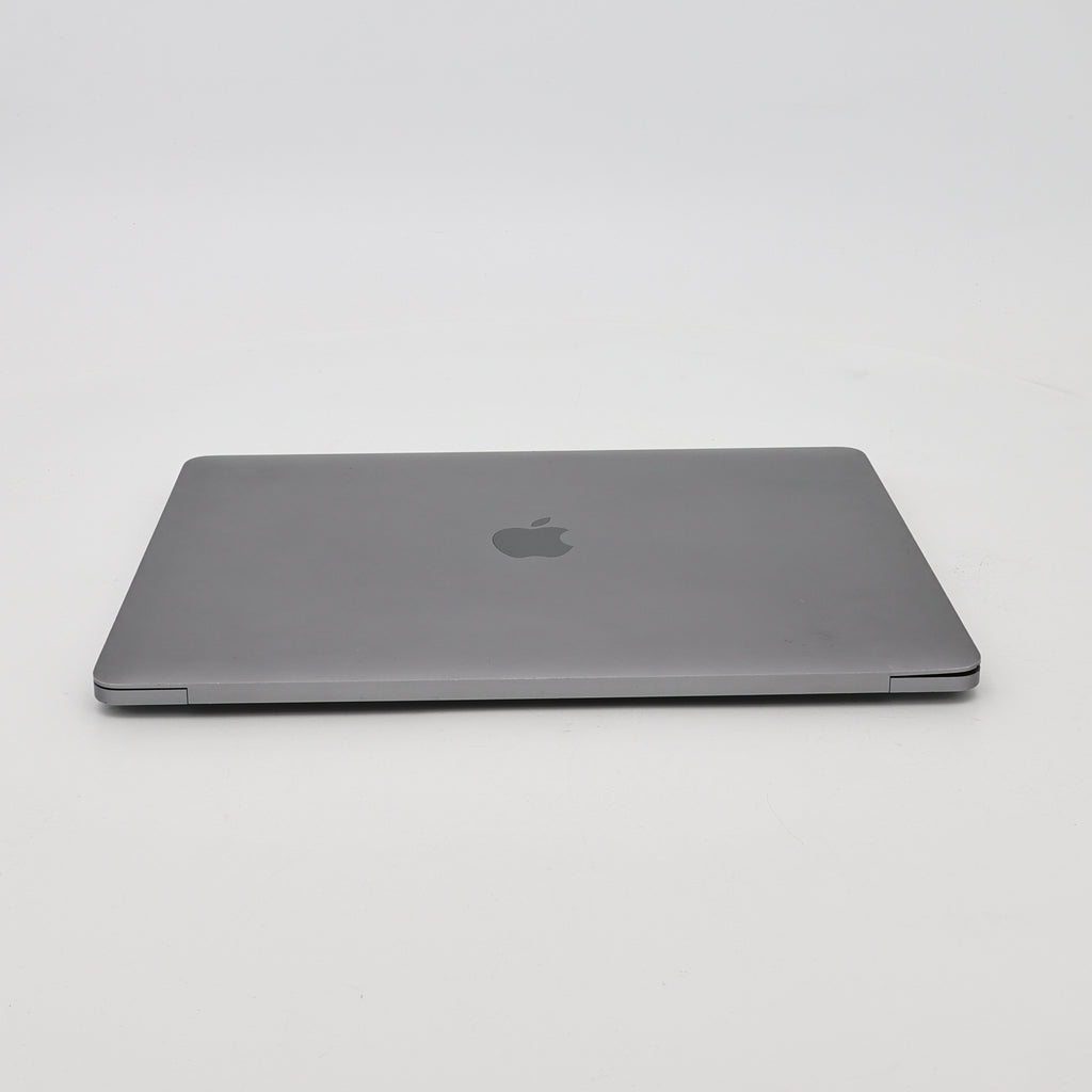 95新 Apple MacBook Pro 22年 13寸 M2（8+10核） 8G RAM 512G SSD 銀色
