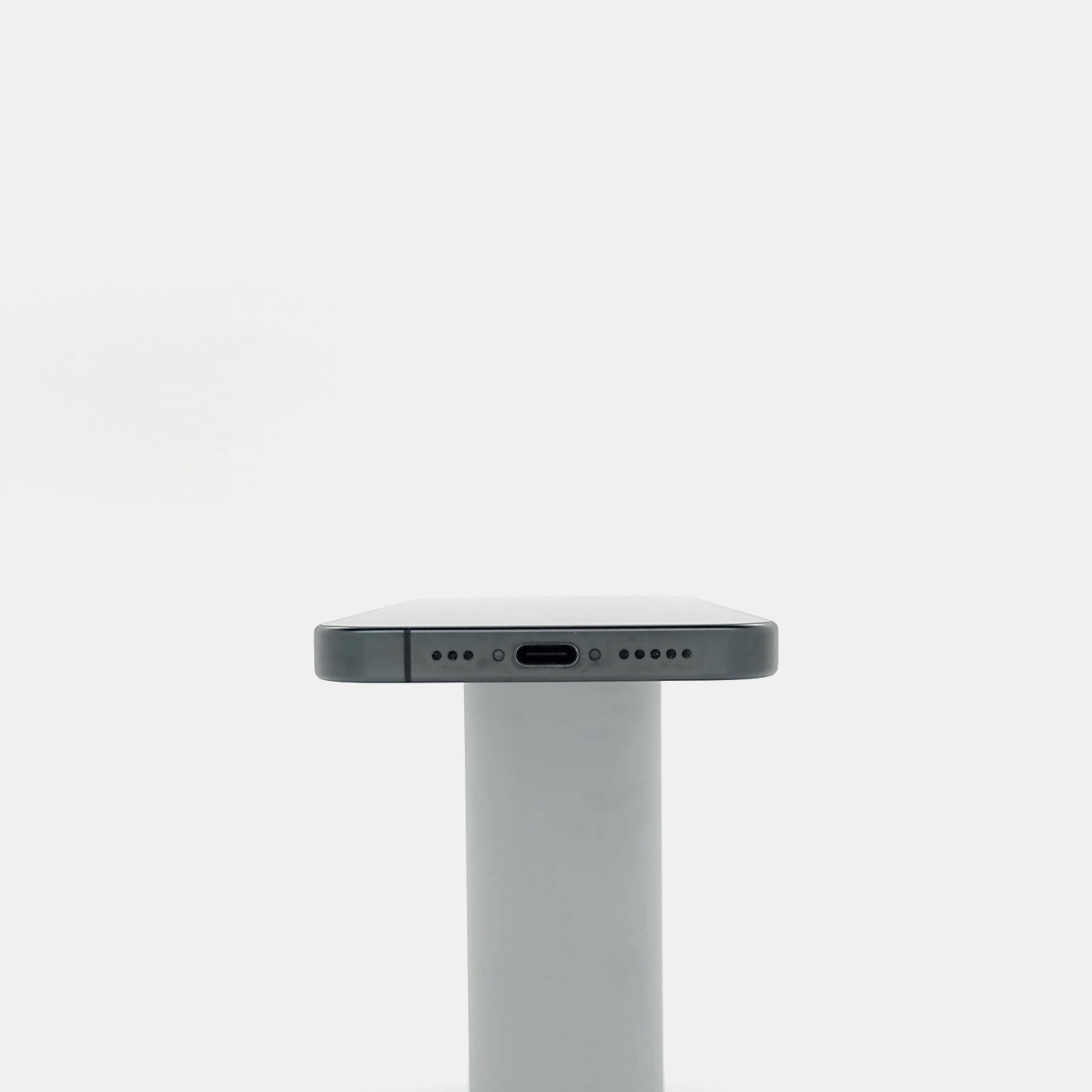 95新 Apple iPhone 15 Pro 128G 黑色鈦金屬 中國大陸版