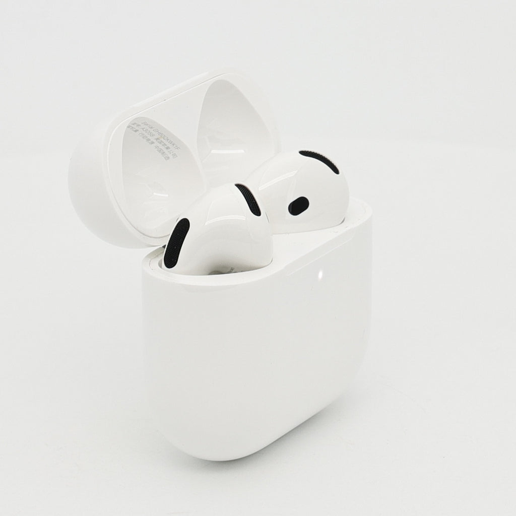 99新 Apple AirPods 4 (不支持主动降噪) 白色