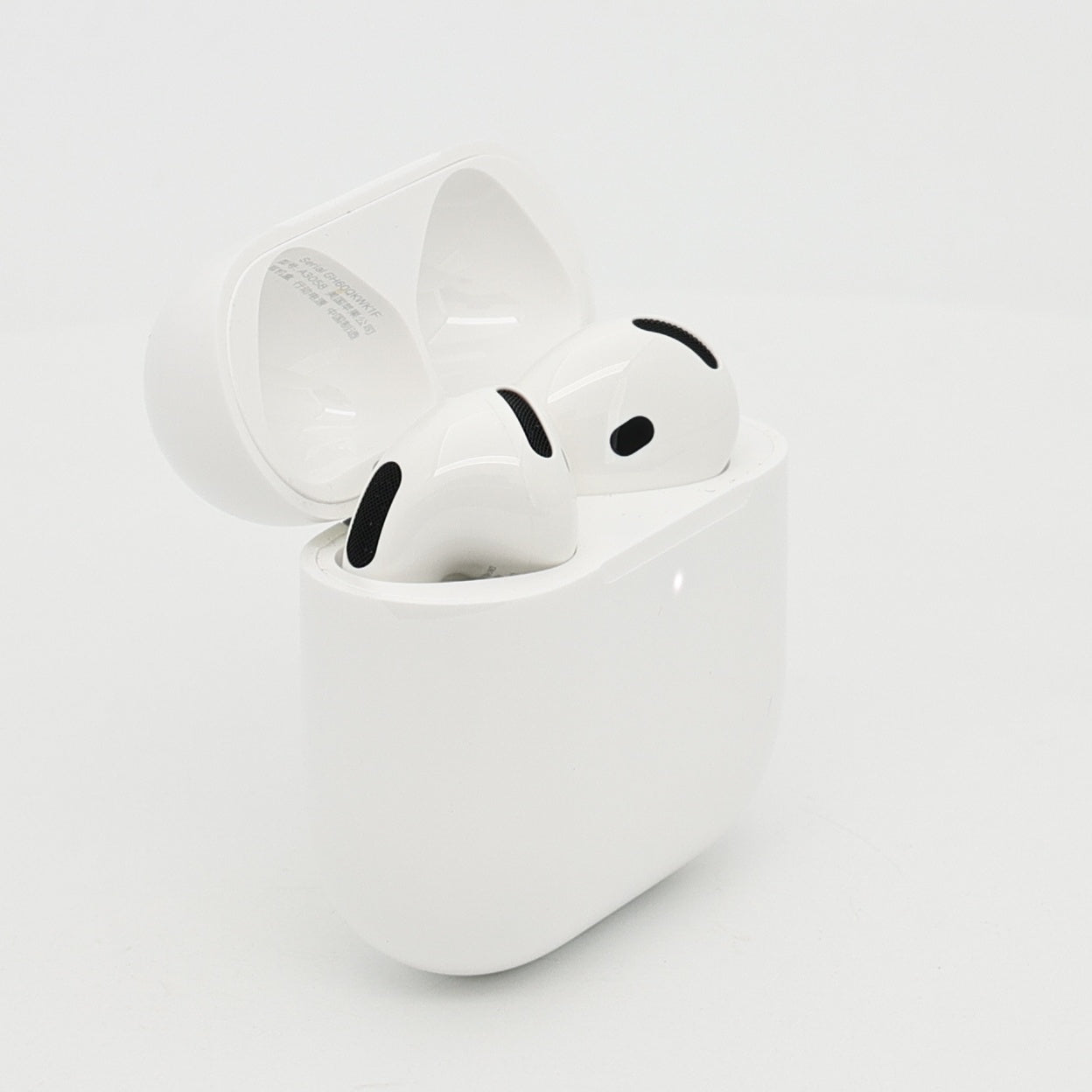 99新 Apple AirPods 4 (不支持主动降噪) 白色