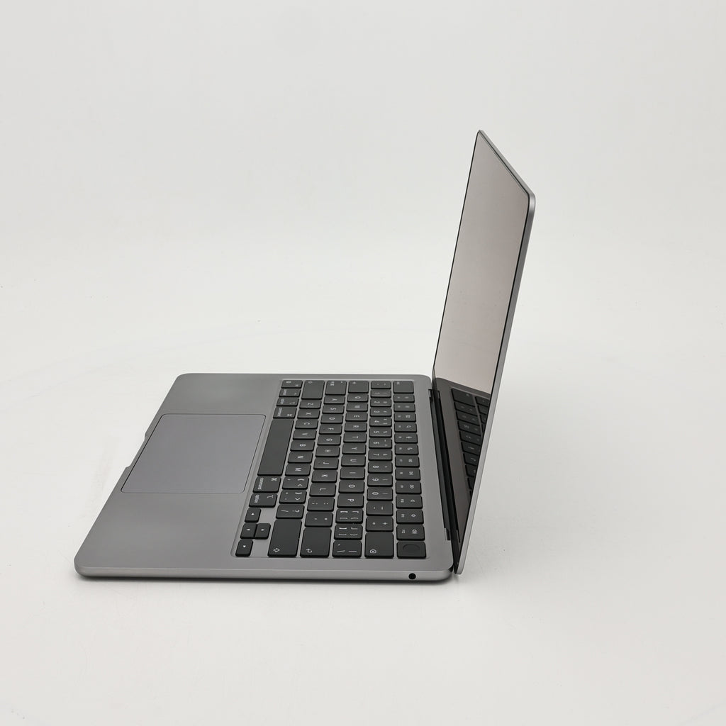 95新 Apple MacBook Air 22年 13寸 M2（8+10核） 8G RAM 512G SSD 深空灰色