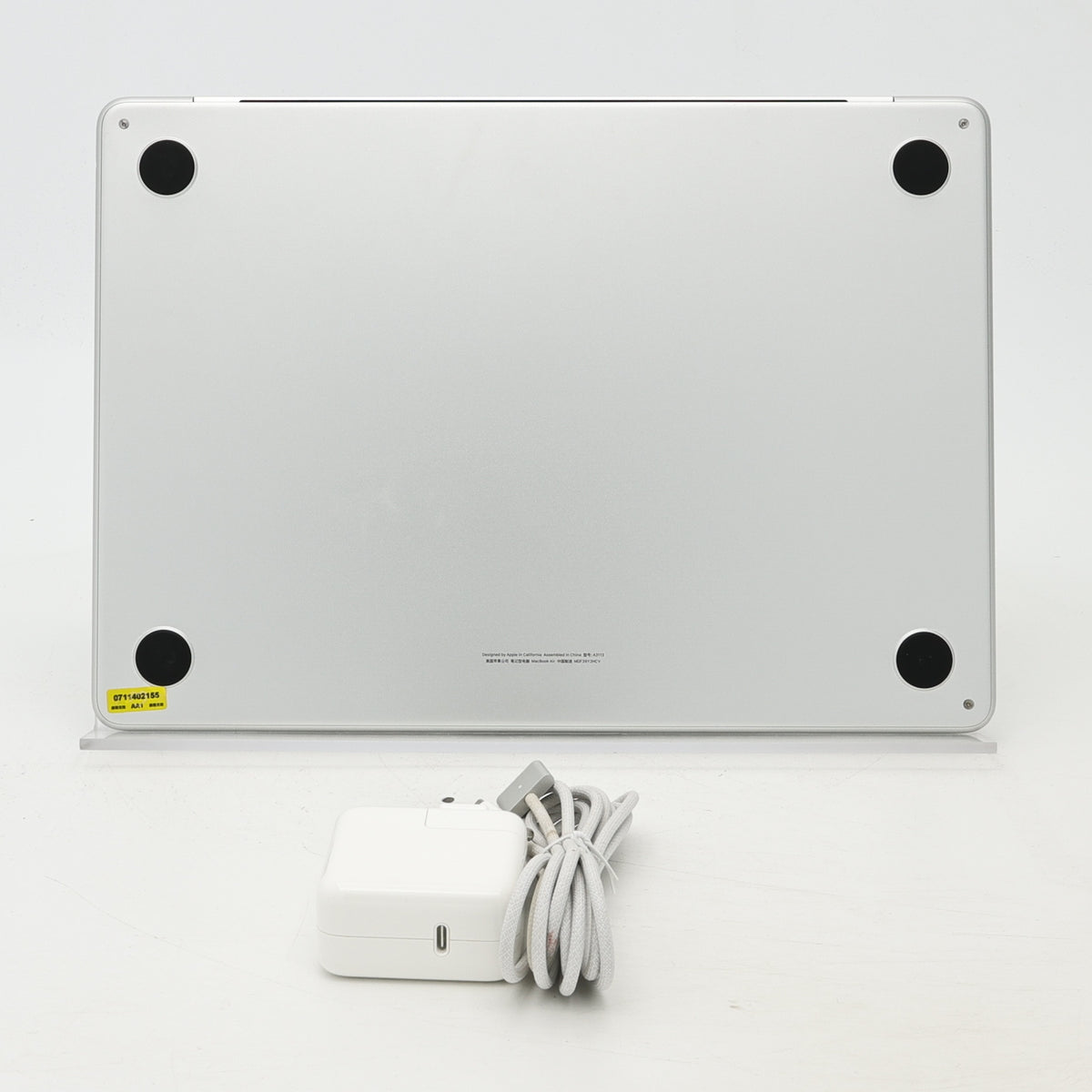 95新 Apple MacBook Air 24年 13寸 M3（8+8核） 8G RAM 256G SSD 銀色
