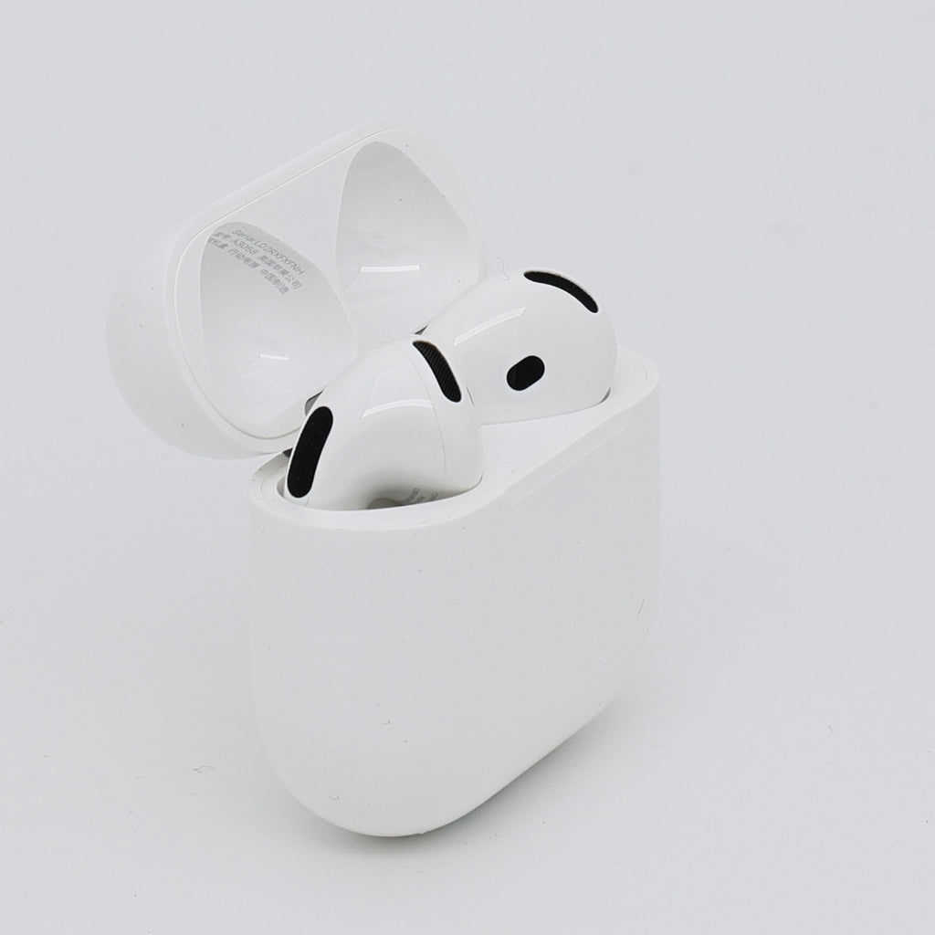 99新 Apple AirPods 4 (不支持主动降噪) 白色