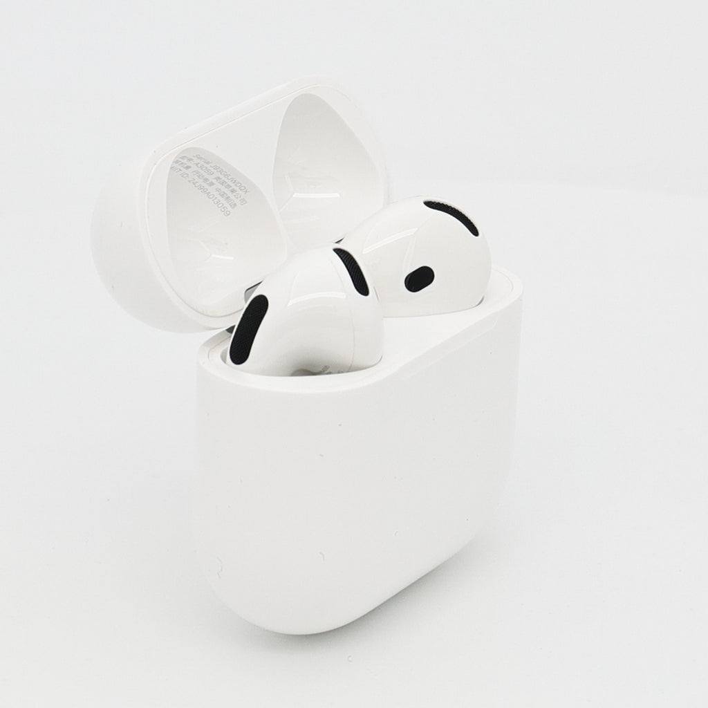 99新 Apple AirPods 4 (支持主動降噪) 白色