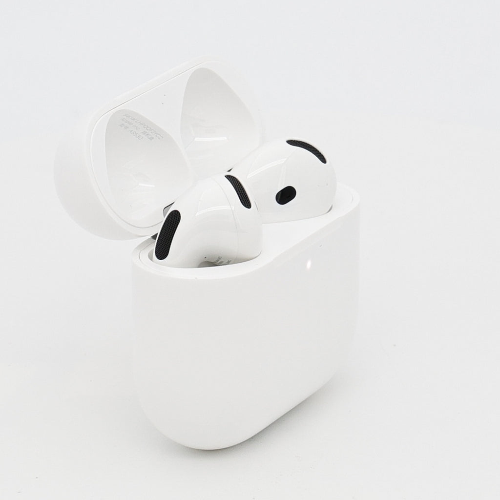 99新 Apple AirPods 5 白色