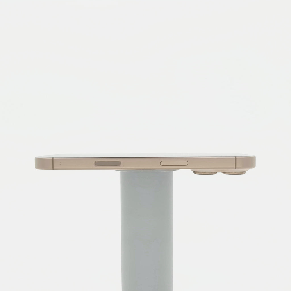 95新 Apple iPhone 16 Pro 256G 沙漠色鈦金屬 中國大陸版