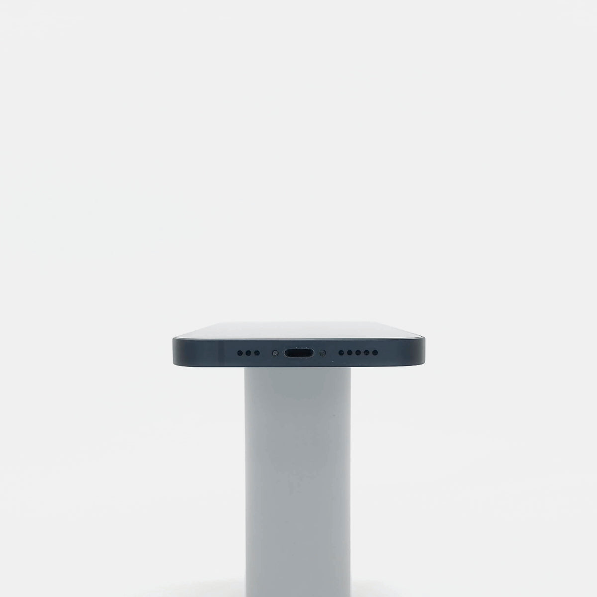 95新 Apple iPhone 13 256G 午夜色 中國大陸版