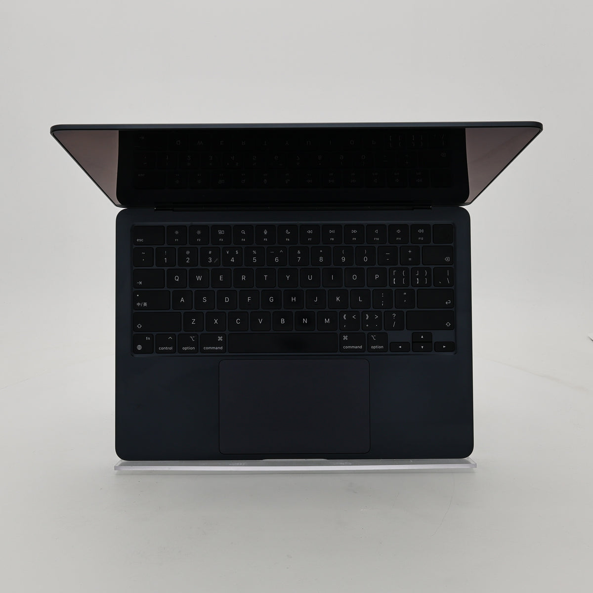 95新 Apple MacBook Air 22年 13寸 M2（8+8核） 8G RAM 256G SSD 午夜色